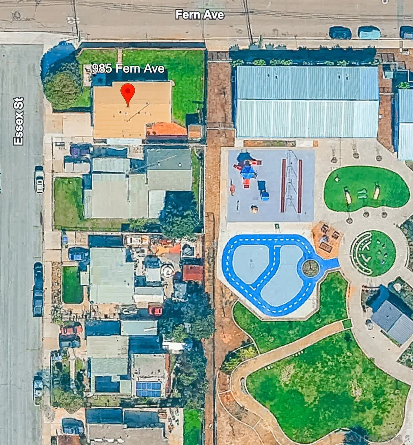 https://cdn.realtyfeed.com/cdn/127/260007454/cc1c1bfc915584e7ffb8a9a6b30a5bec.webp