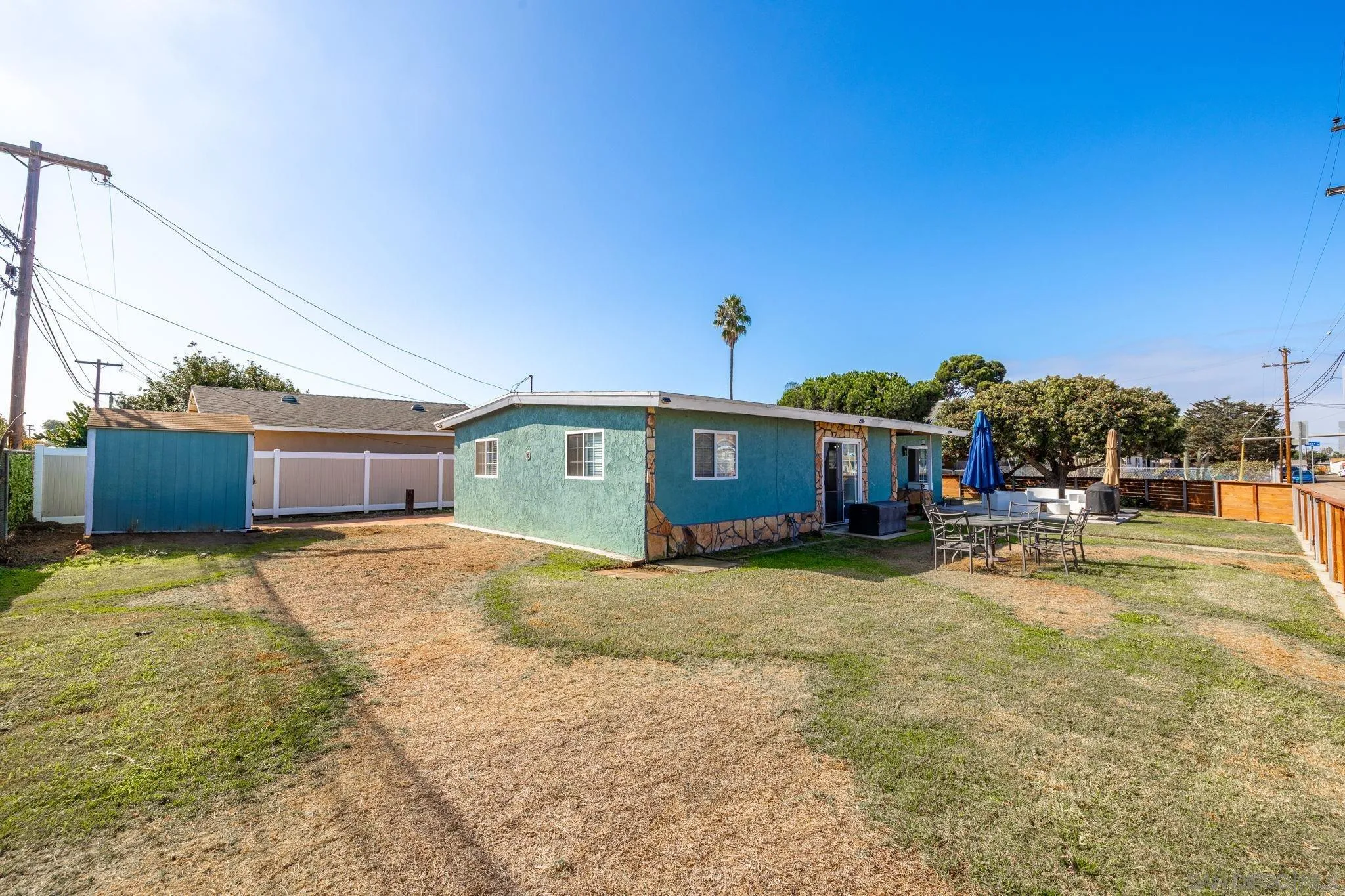 https://cdn.realtyfeed.com/cdn/127/260007454/f9f947f963533c633c4932770901fa4d.webp