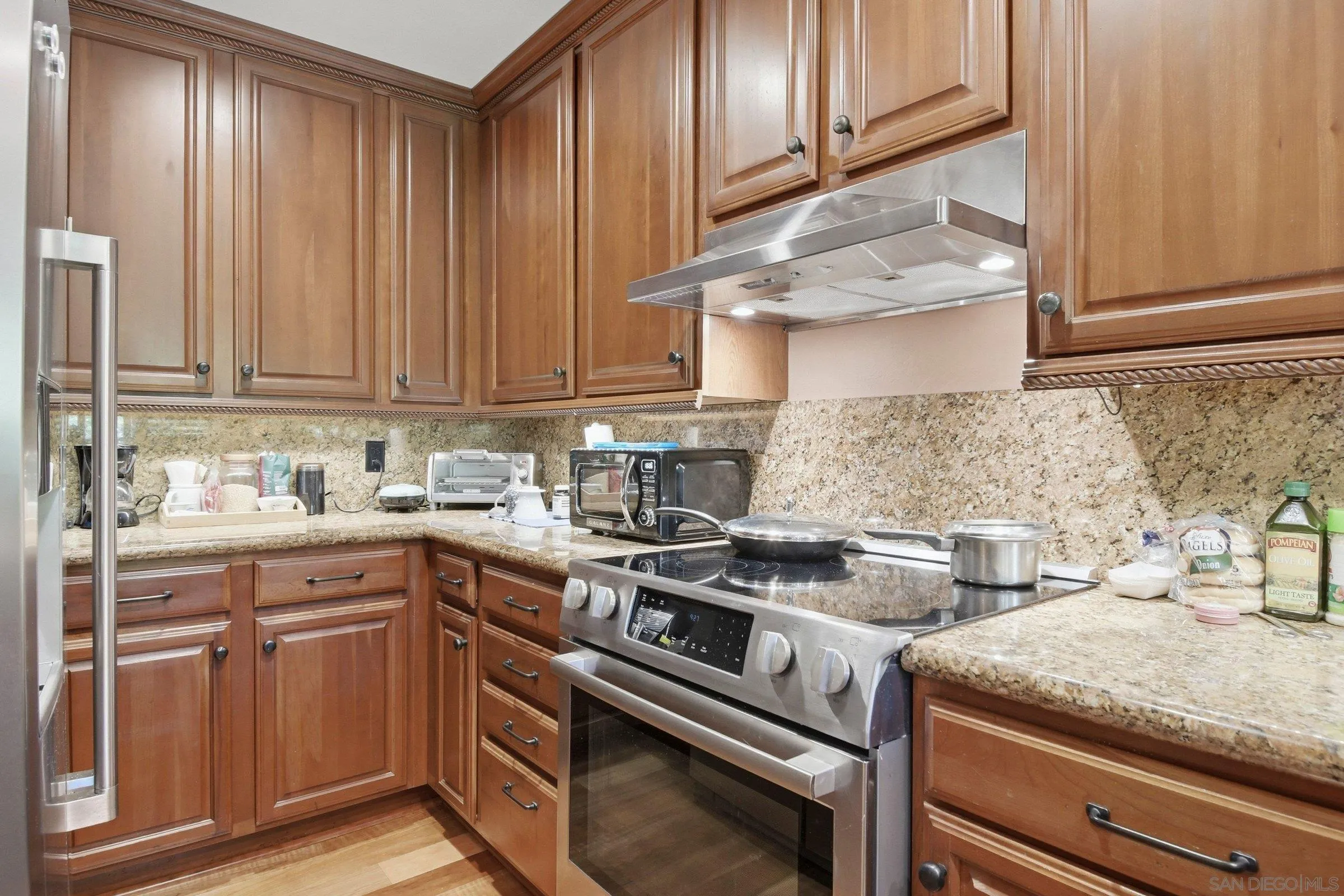 https://cdn.realtyfeed.com/cdn/127/260007456/0f892e7a26102718f24ed3d5bcf90096.webp