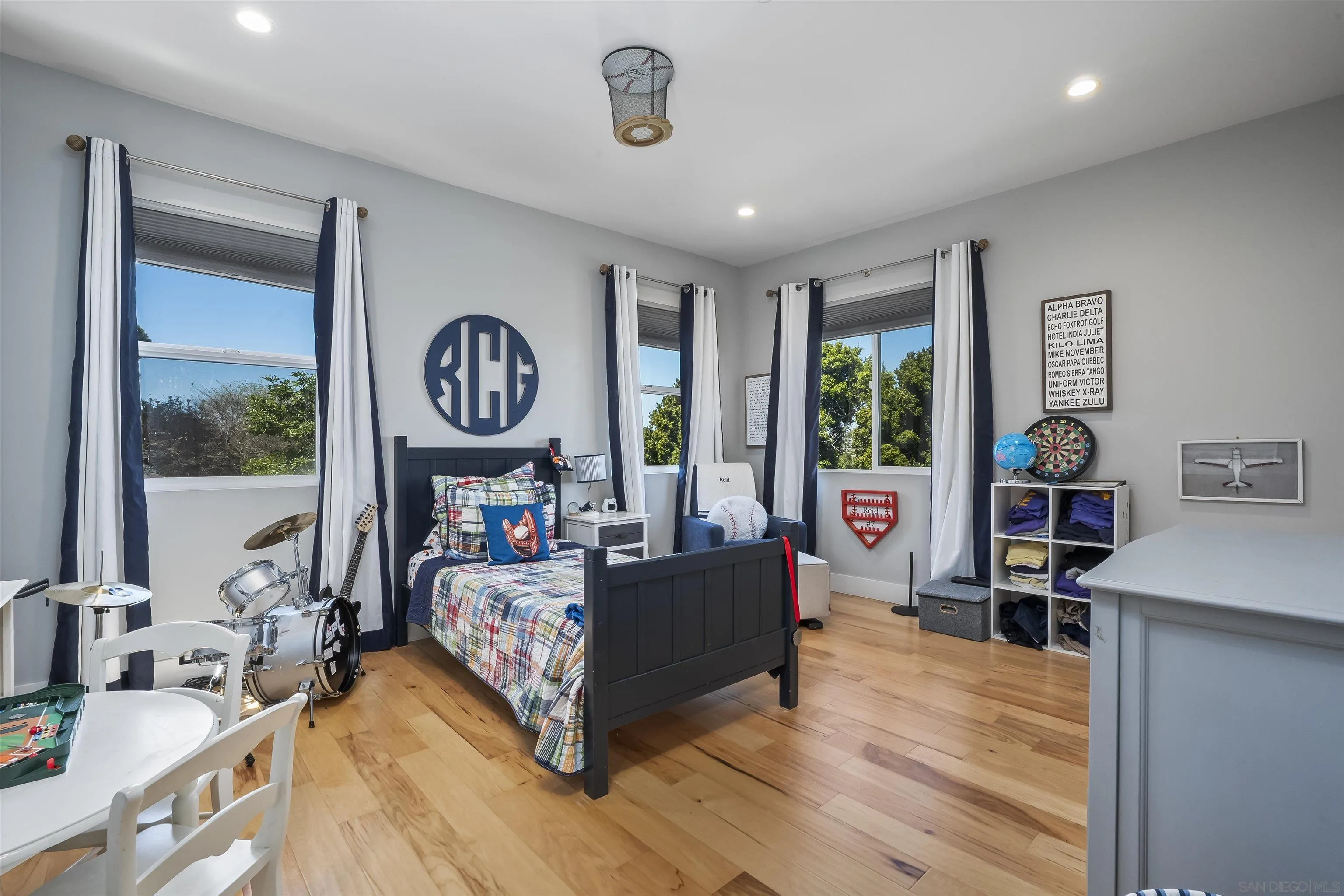 https://cdn.realtyfeed.com/cdn/127/260007460/bdc1e483130a52cc69b75bbcb002157a.webp