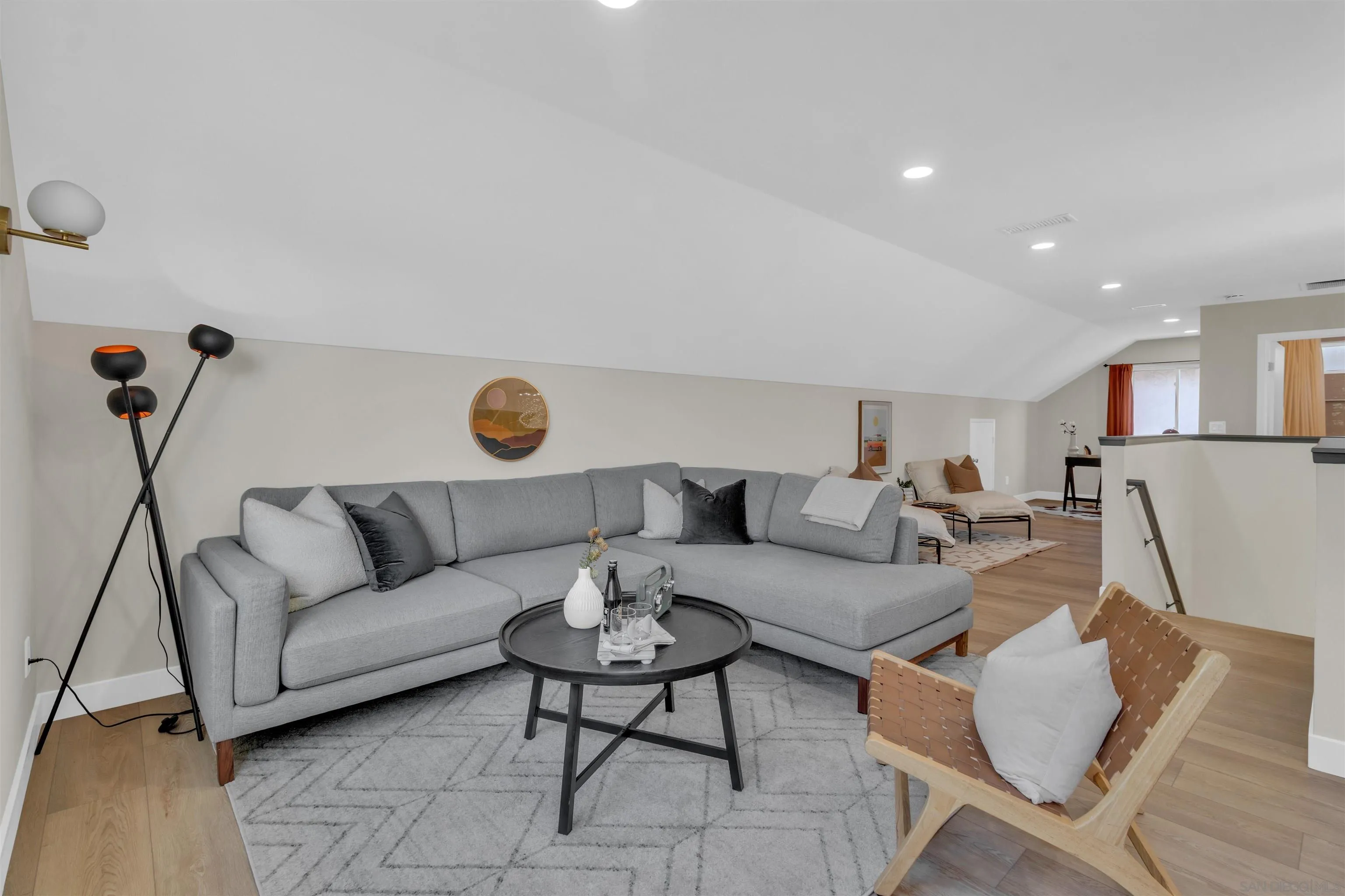 https://cdn.realtyfeed.com/cdn/127/260007475/0a6f4fc76ee2d63e53a7294486fbcb71.webp