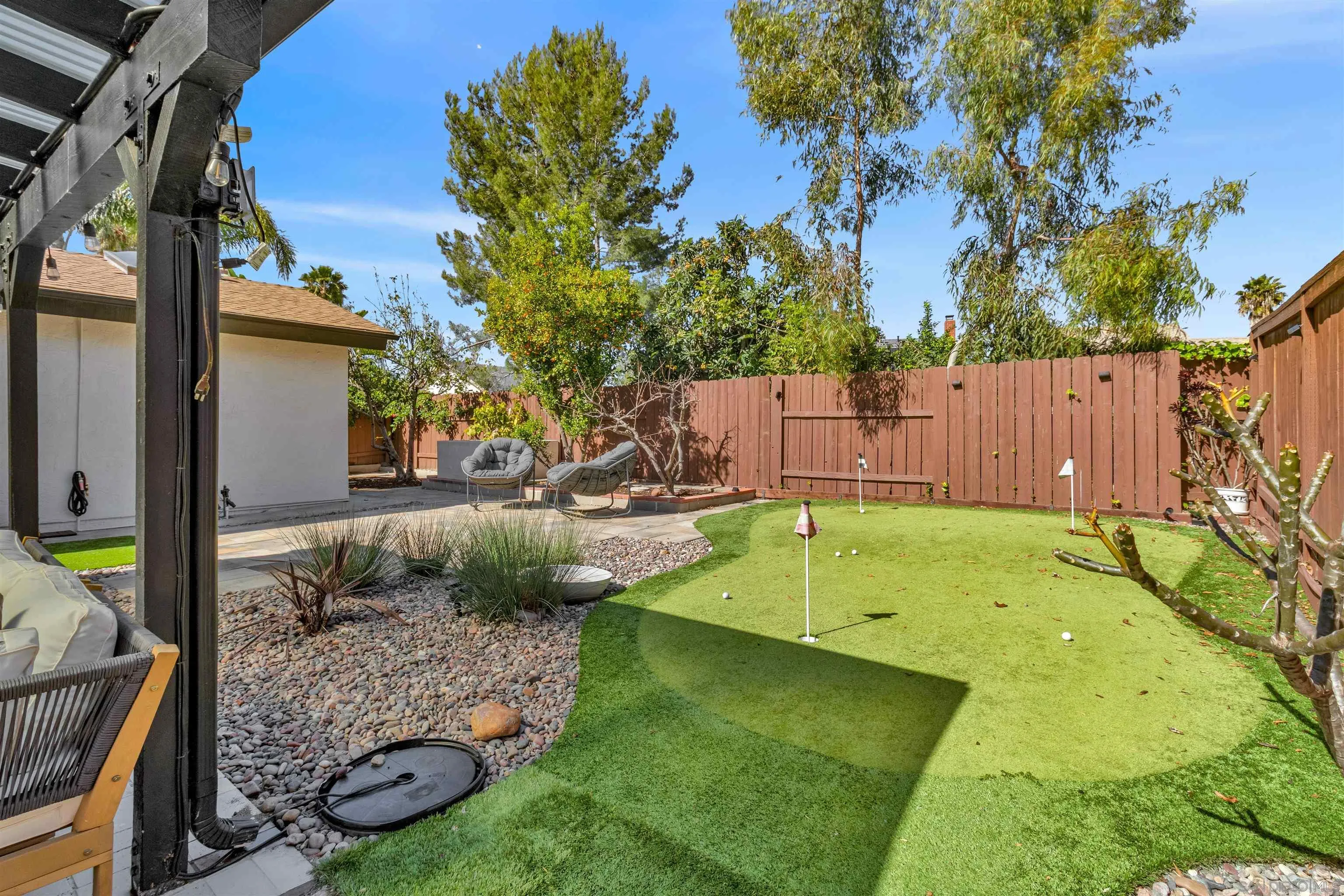 https://cdn.realtyfeed.com/cdn/127/260007475/607baa07261fdc034570831589e2823e.webp