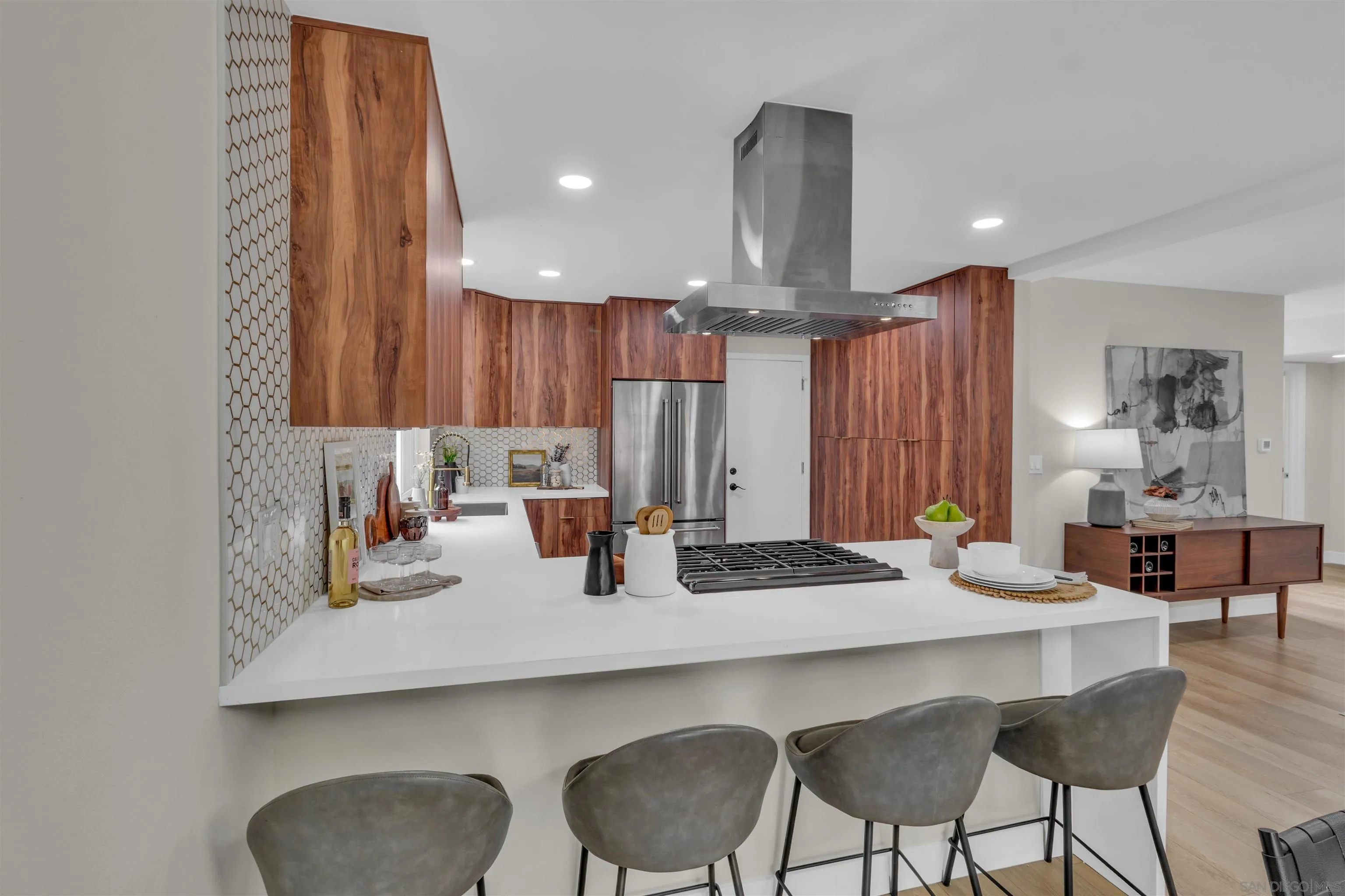https://cdn.realtyfeed.com/cdn/127/260007475/e7038748769f83d30f6b3aba51d0ae2f.webp