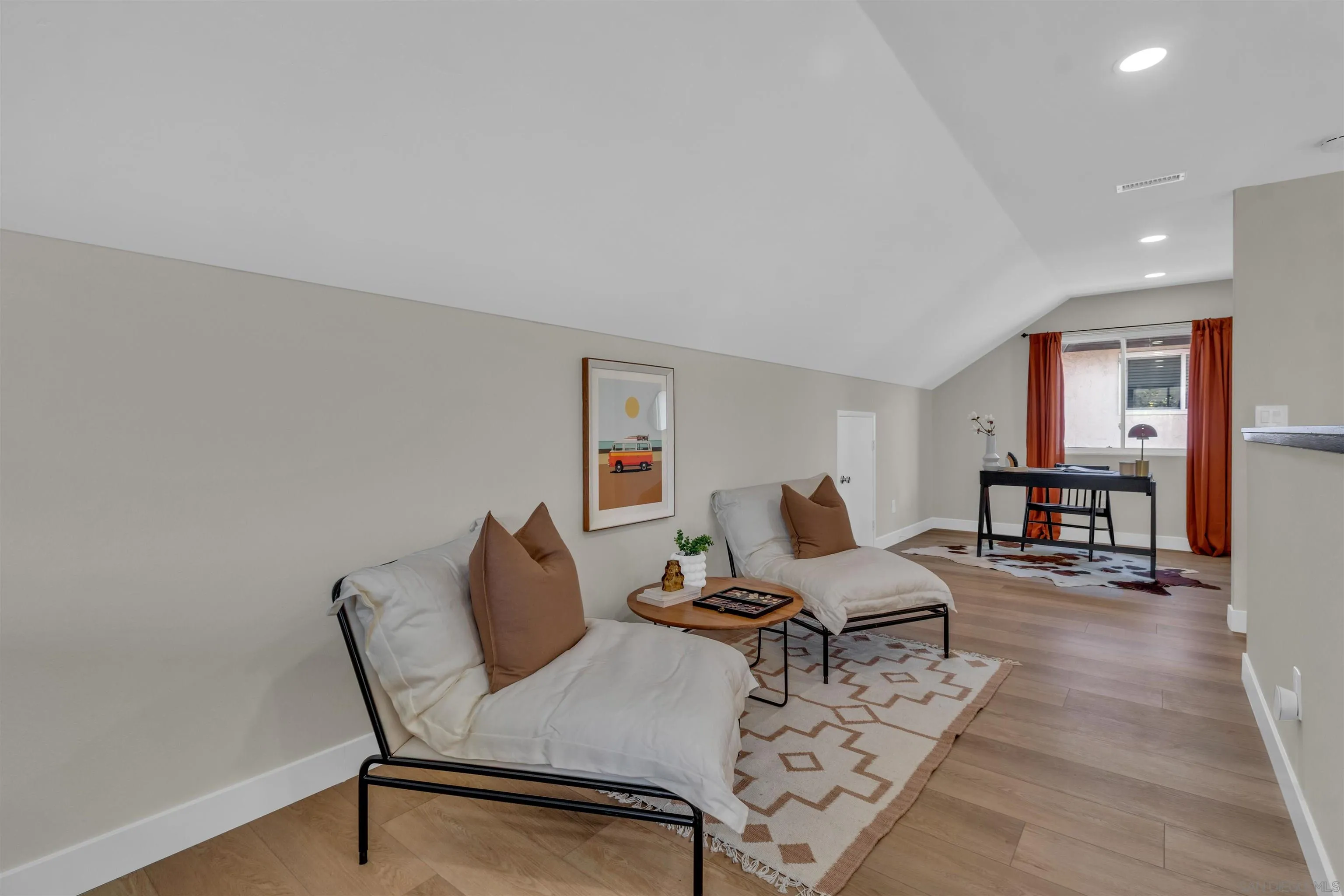 https://cdn.realtyfeed.com/cdn/127/260007475/eb45732231a22f23d2c2400191afdb52.webp
