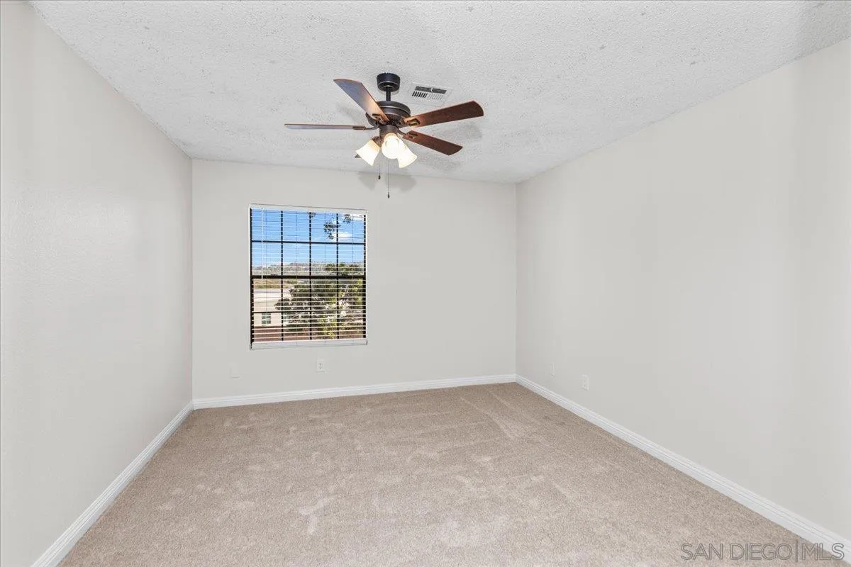 https://cdn.realtyfeed.com/cdn/127/260007476/036c1e54972766443a6173a7d9121a6d.webp