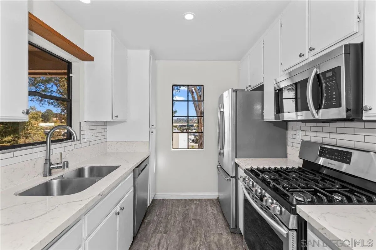 https://cdn.realtyfeed.com/cdn/127/260007476/1dfc0d4ab1ef2c65d829b76bf746789e.webp
