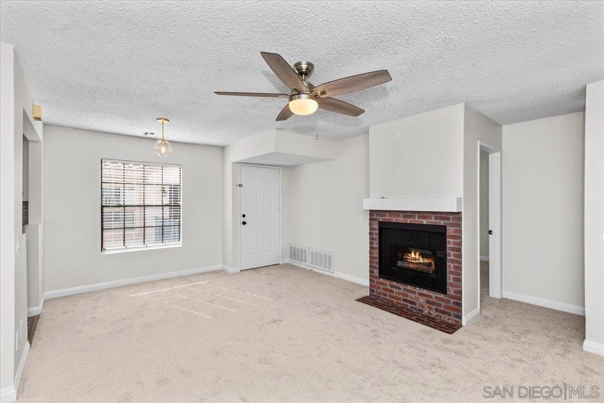 https://cdn.realtyfeed.com/cdn/127/260007476/453f42b77e9c7d7aa7d1bfc697d58b57.webp