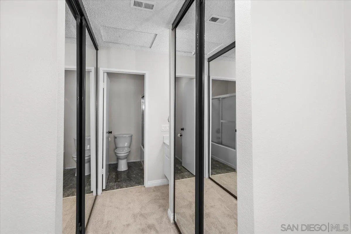 https://cdn.realtyfeed.com/cdn/127/260007476/b1b6a1bc9cf76426cf9d3c28465aa68a.webp