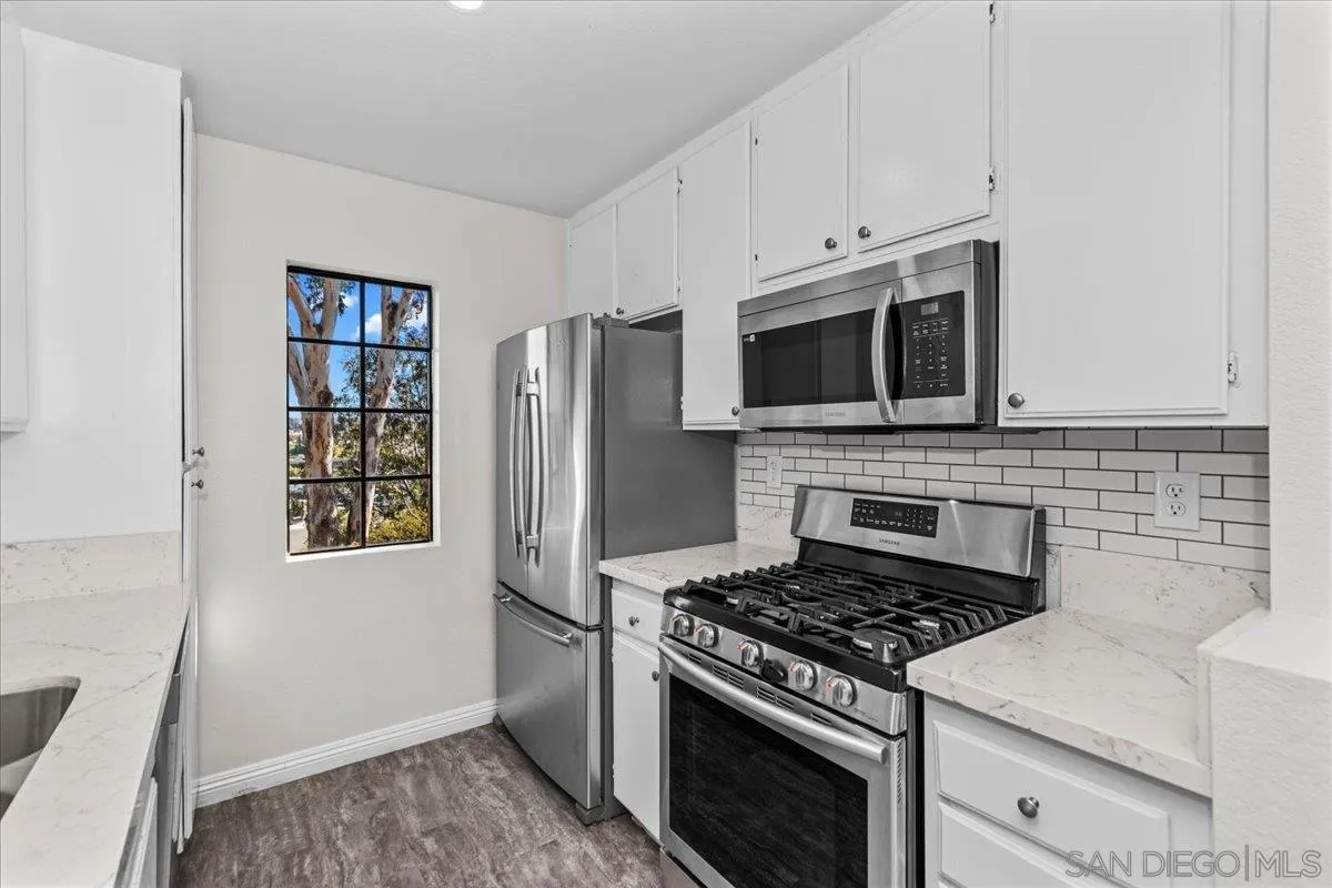 https://cdn.realtyfeed.com/cdn/127/260007476/f9c8a8b44572733c6c5155ccb379ab42.webp