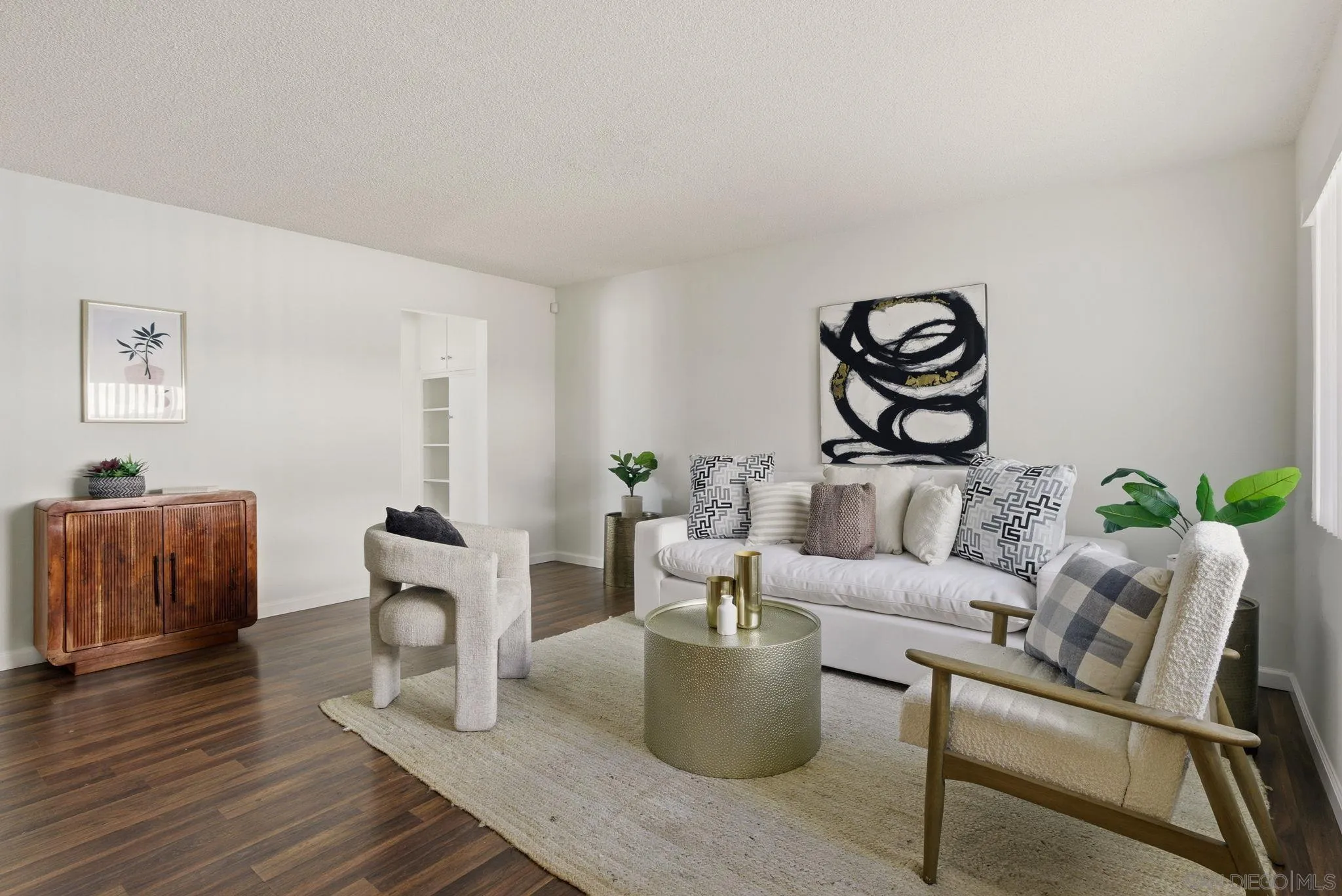 https://cdn.realtyfeed.com/cdn/127/260007484/3d17b3d98e1129f10ba30882572dc06c.webp