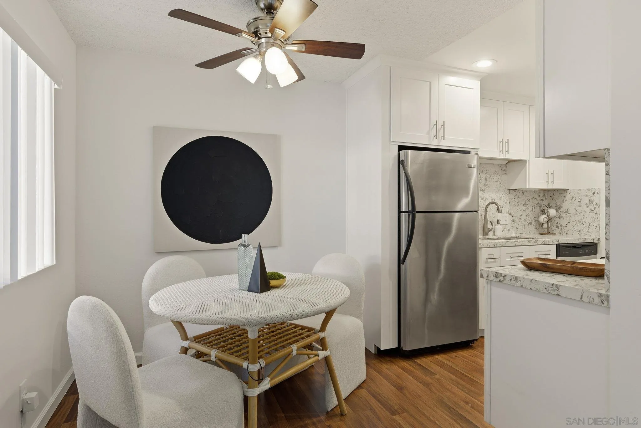 https://cdn.realtyfeed.com/cdn/127/260007484/fe40c99125969db5a10b9a2f416ff26c.webp
