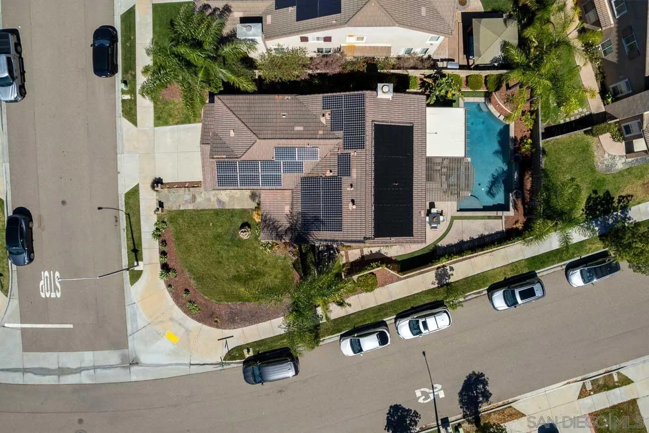 https://cdn.realtyfeed.com/cdn/127/260007490/8a08521597545478cf898b0e61a1558e.webp