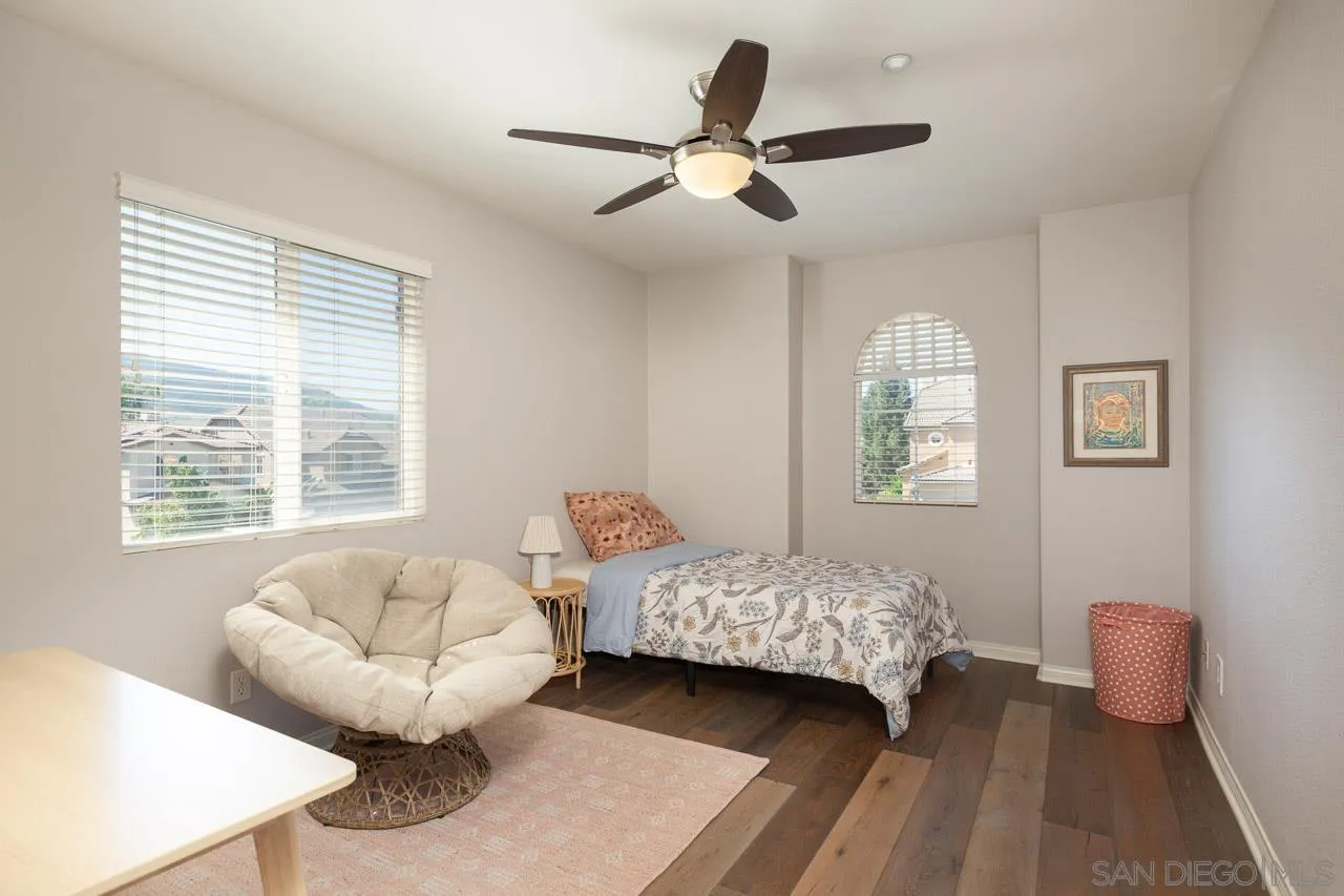 https://cdn.realtyfeed.com/cdn/127/260007490/c0d8dbf135230f53a9f6596d571c2299.webp