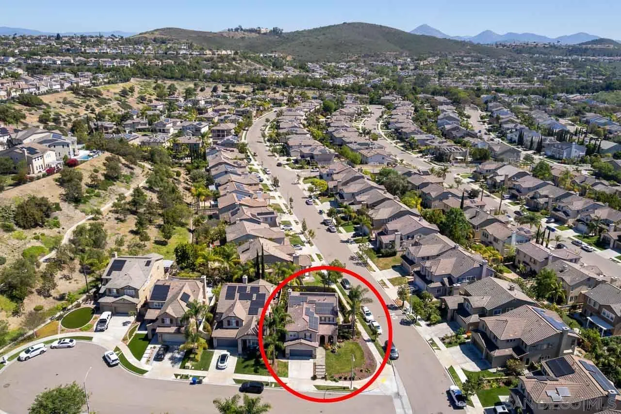 https://cdn.realtyfeed.com/cdn/127/260007490/e8232816c3beefe46b4a549a41386432.webp