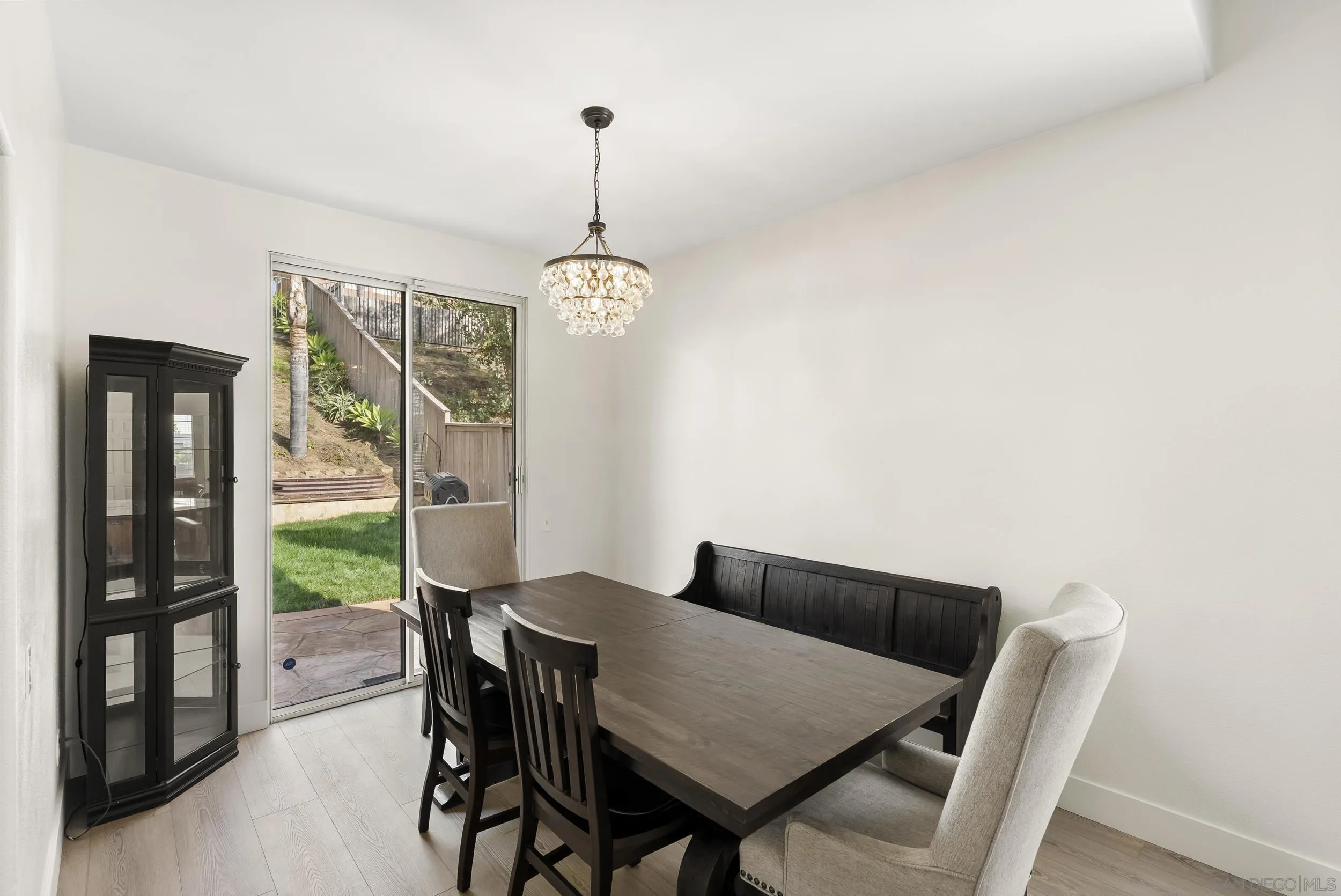 https://cdn.realtyfeed.com/cdn/127/260007491/1496f158c5e8c724cba9e832c6e1d8ff.webp