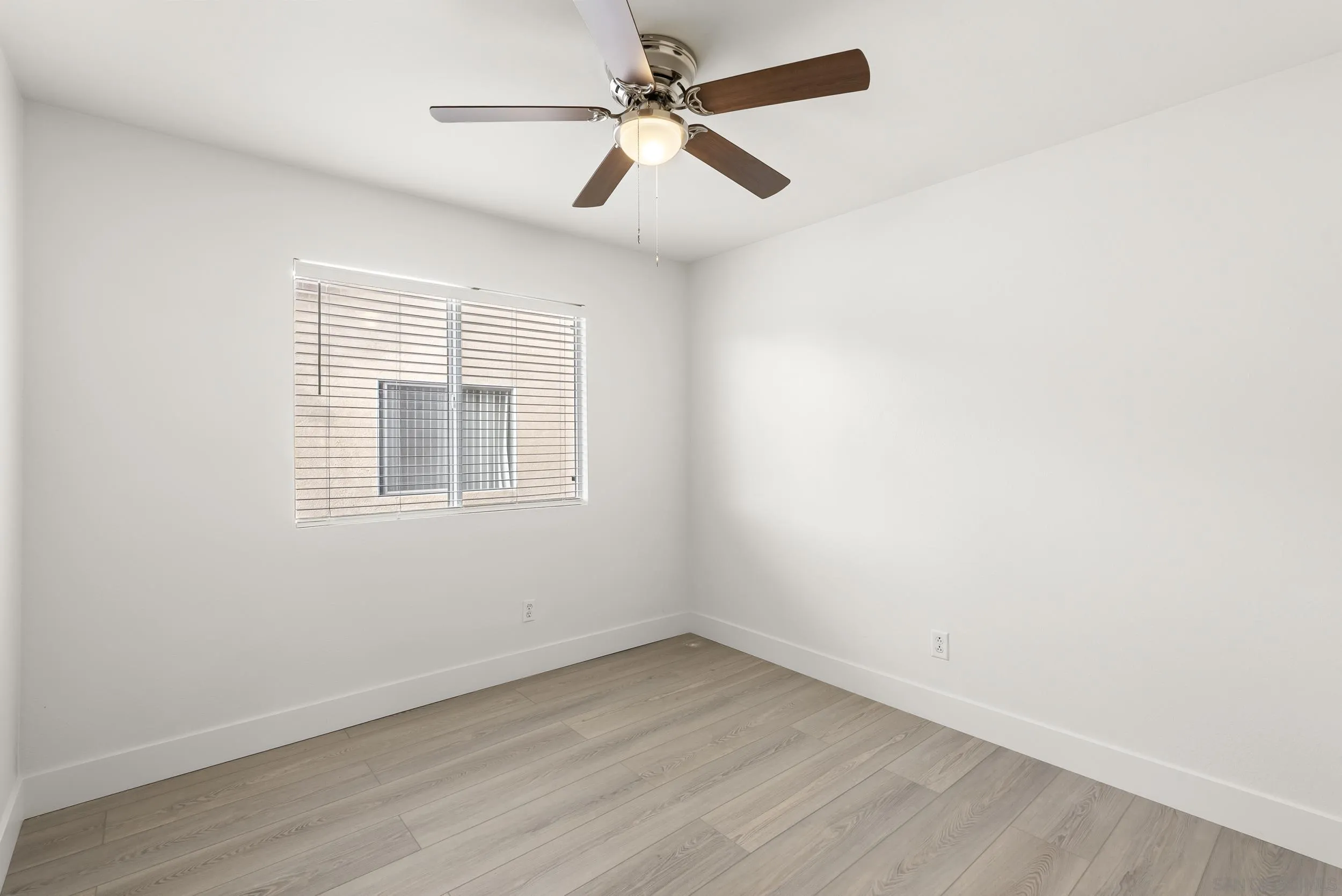 https://cdn.realtyfeed.com/cdn/127/260007491/cf1fa26e41550d24c3a7677c97d3b712.webp