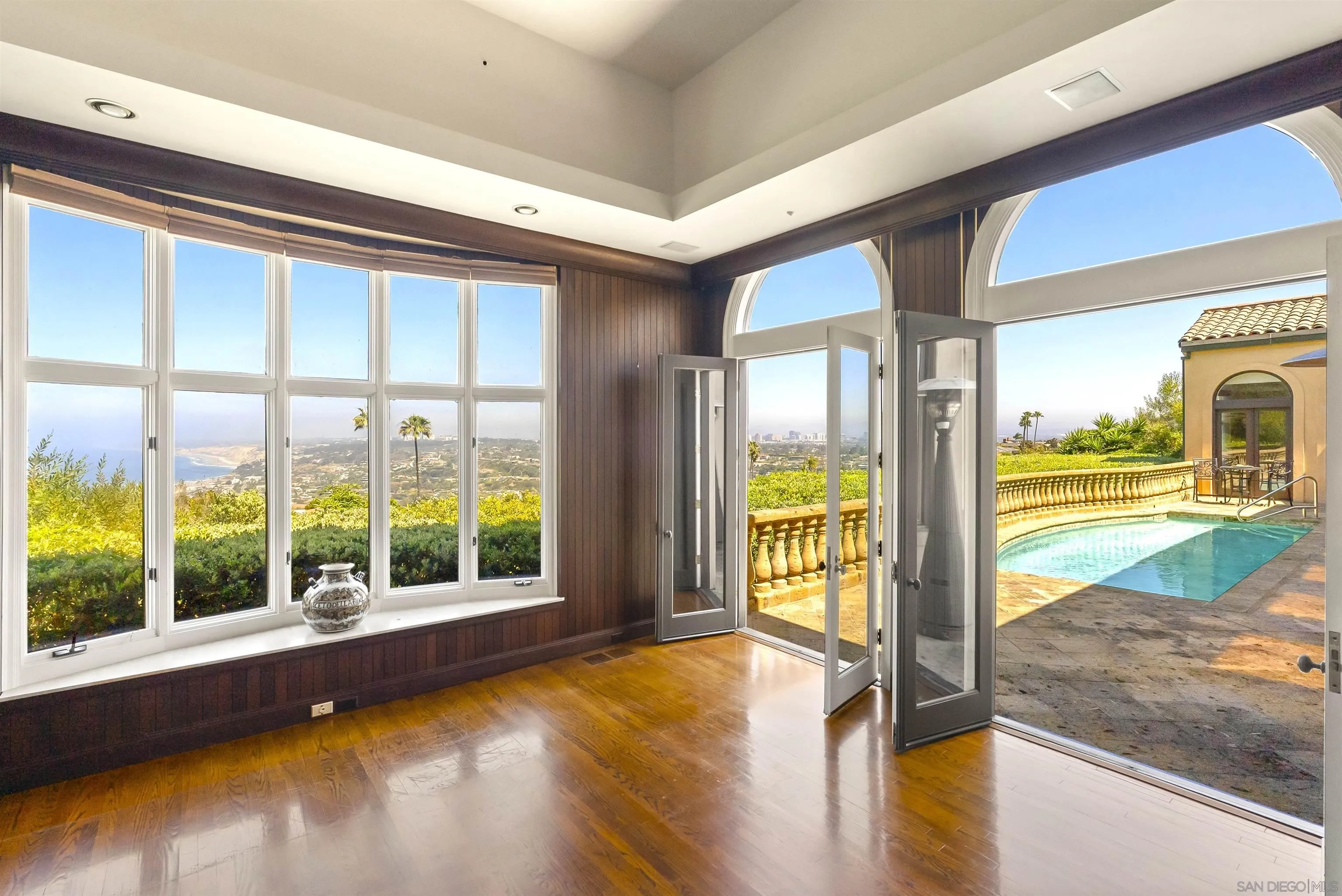 https://cdn.realtyfeed.com/cdn/127/260007494/1354910911d872898eeb534bfa2d8db9.webp