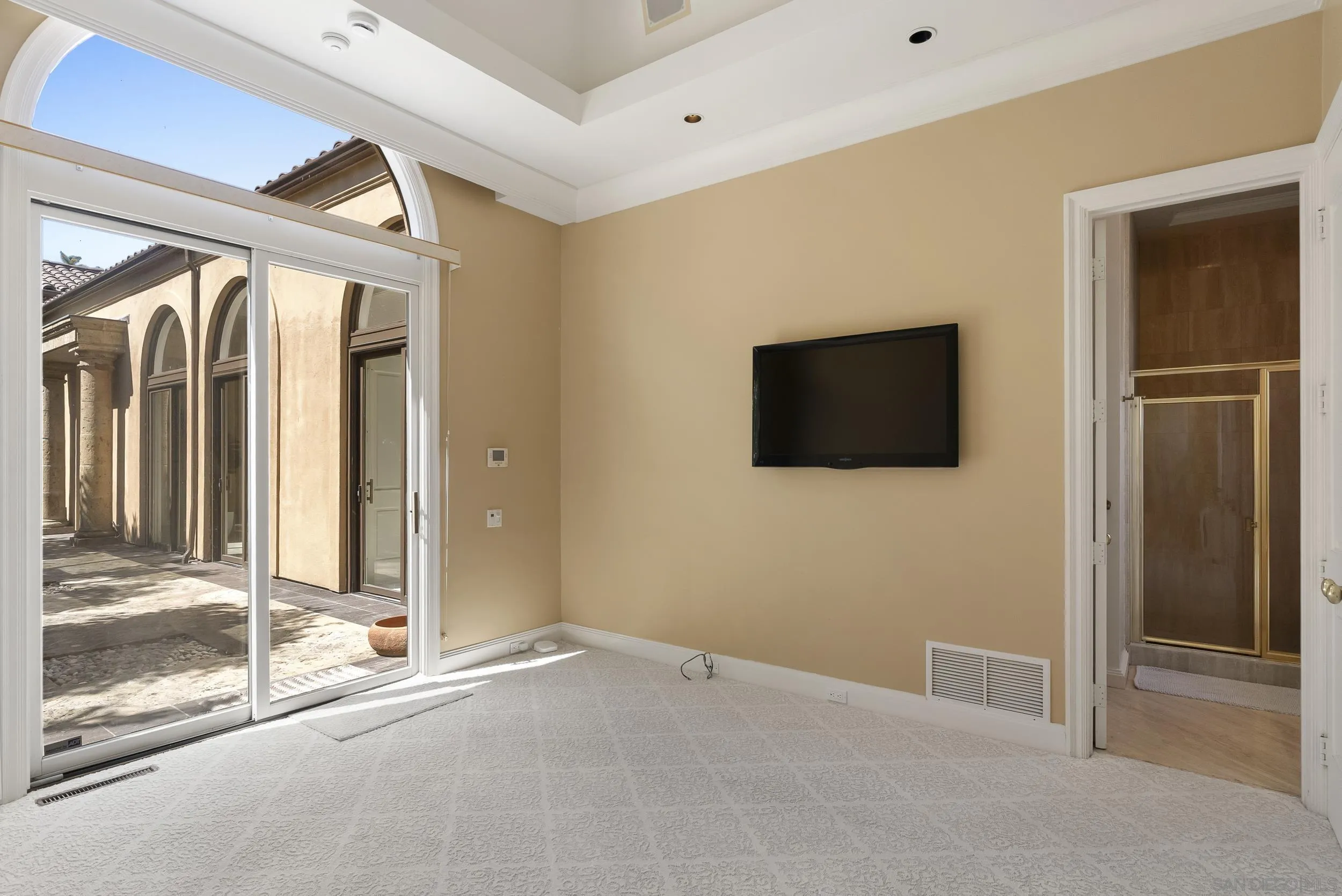 https://cdn.realtyfeed.com/cdn/127/260007494/1808f0f422e686fab74356184558a00a.webp
