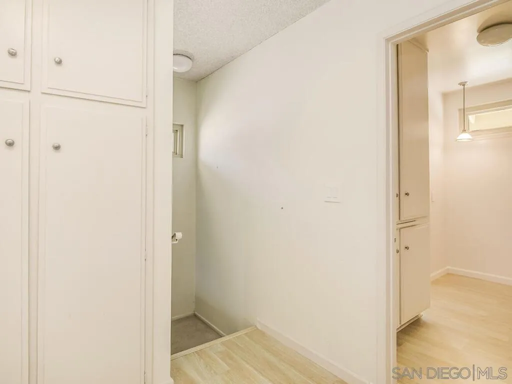 https://cdn.realtyfeed.com/cdn/127/260007495/ab0134fc122f3f427089f16a187bebd5.webp