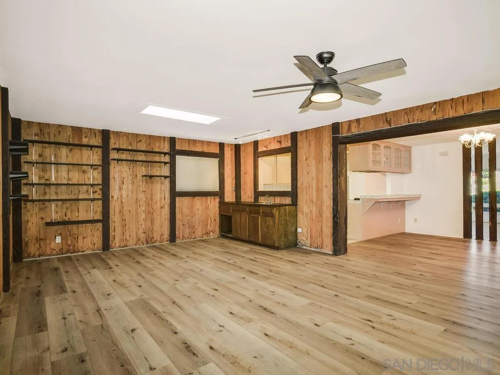 https://cdn.realtyfeed.com/cdn/127/260007495/bfa627548354b315cf186abddd28f90f.webp