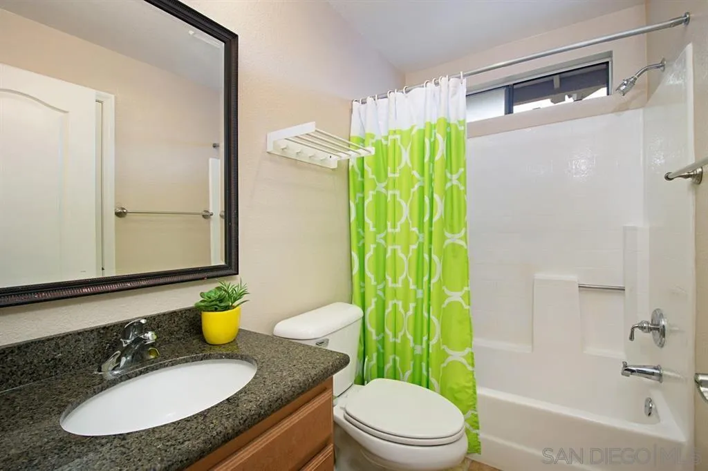 Photo #11: 260007503 Listing: Photo #11