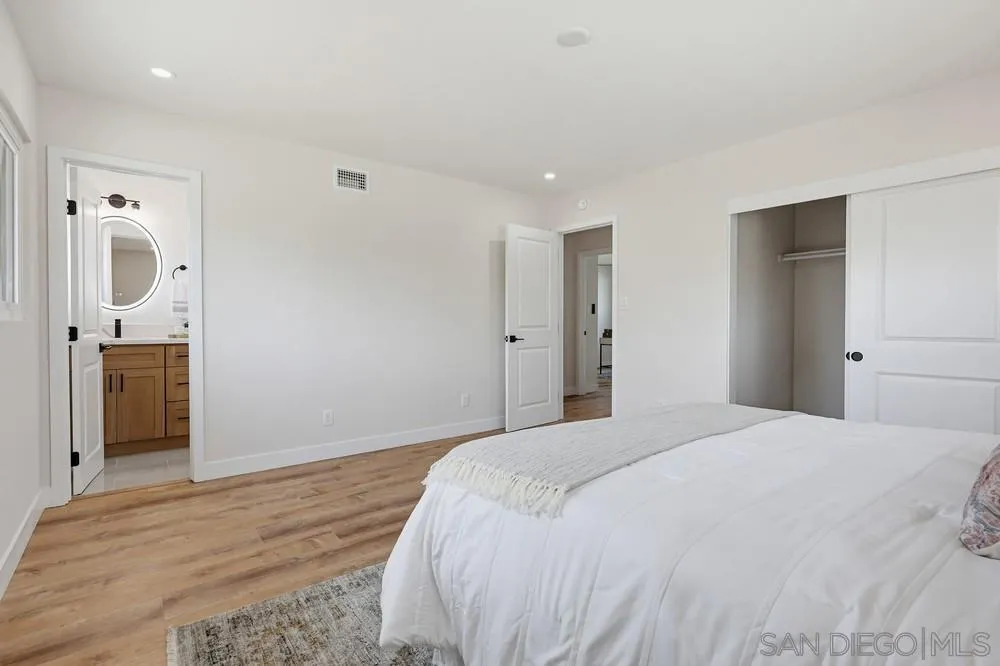 https://cdn.realtyfeed.com/cdn/127/260007511/21055bc100add8699873d594f307e825.webp