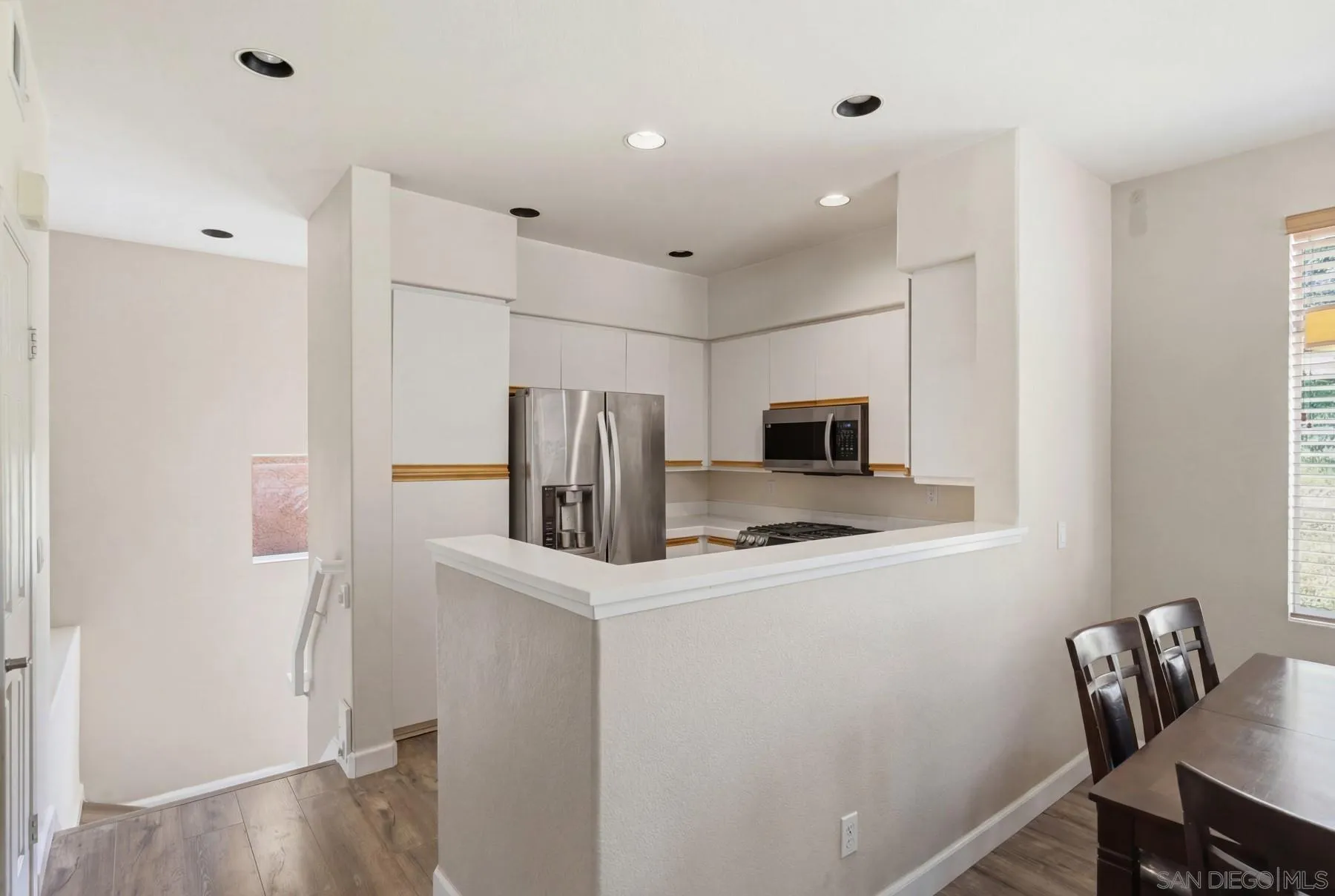 https://cdn.realtyfeed.com/cdn/127/260007519/5cd8c7a2e08427c4aa69aeb2c3338319.webp