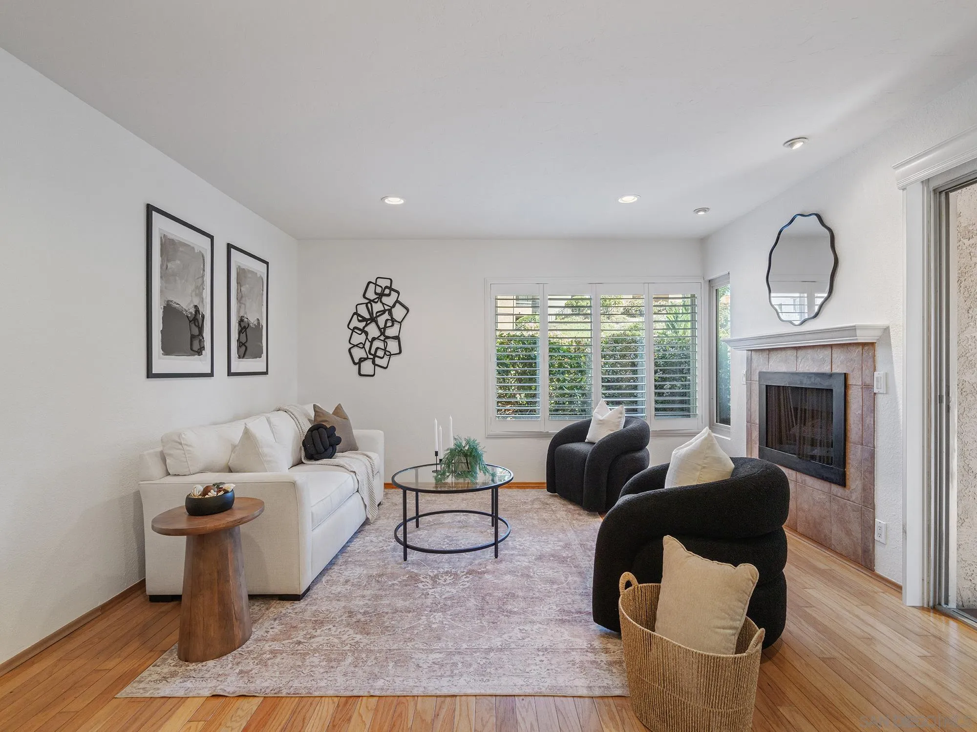 Photo #4: 260007521 Listing: Photo #4