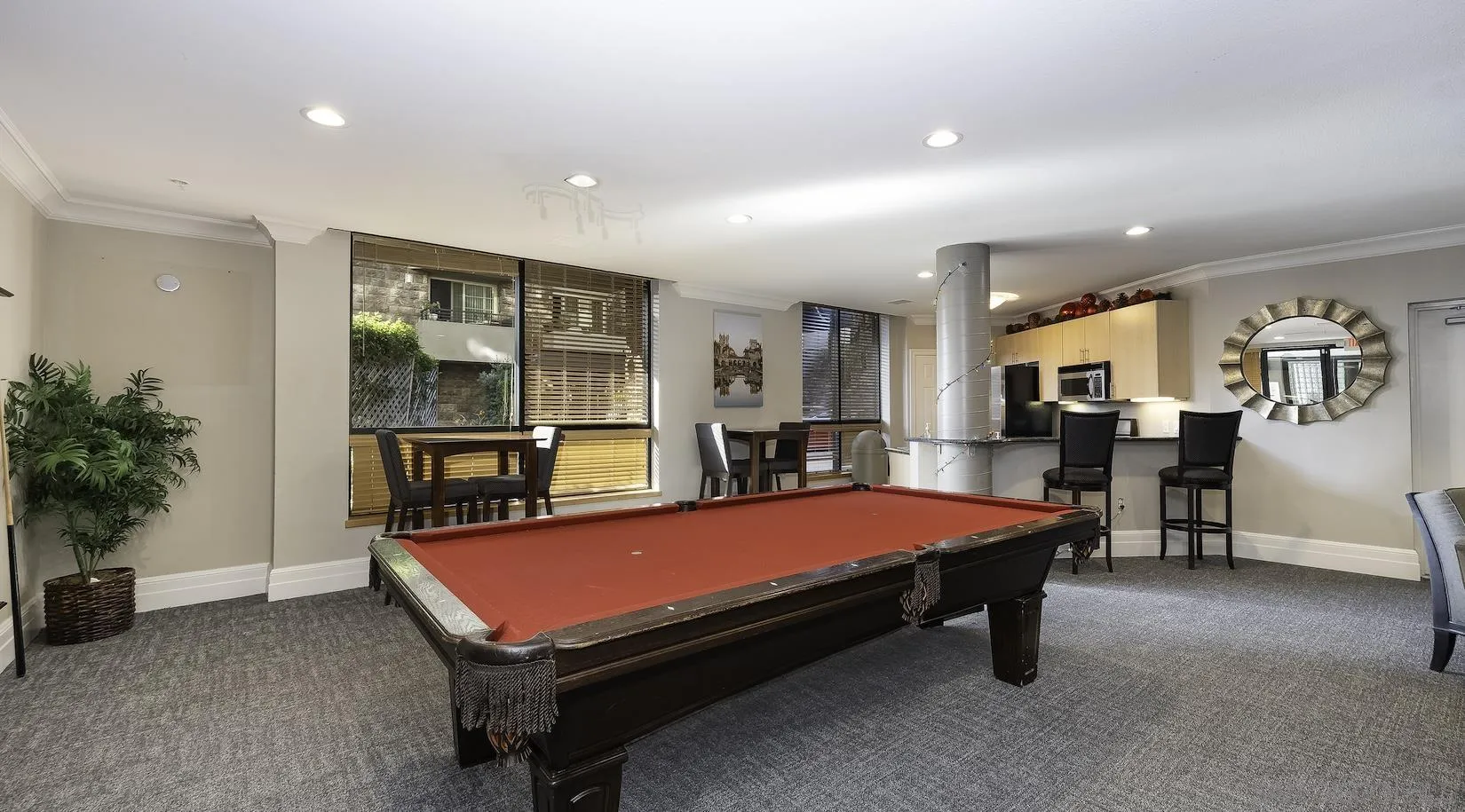 https://cdn.realtyfeed.com/cdn/127/260007522/64f1ebdb02d1a7c5c22f72033d266fda.webp