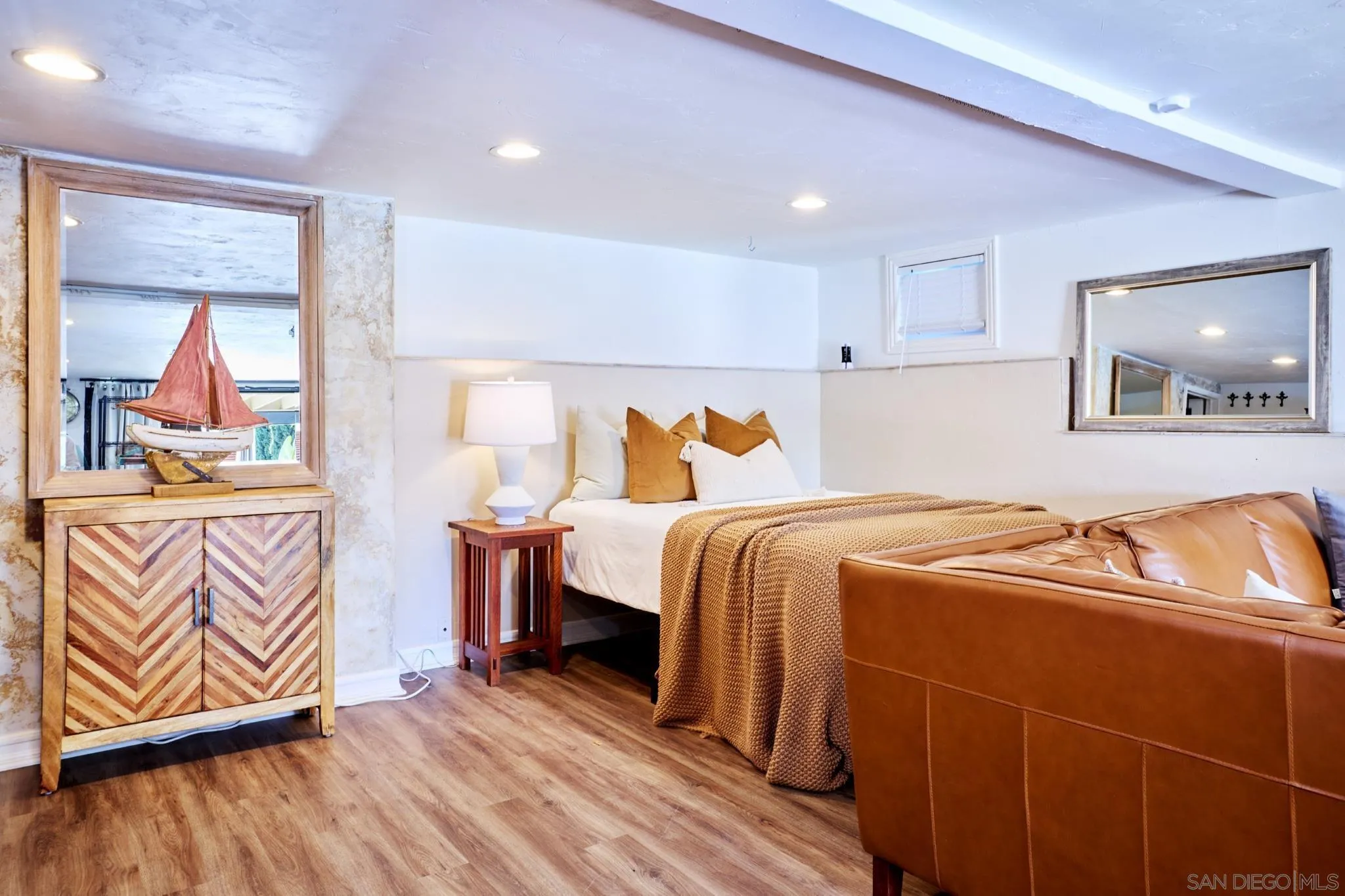 https://cdn.realtyfeed.com/cdn/127/260007525/0e9b6997fa0663ab8448c494ad63752d.webp
