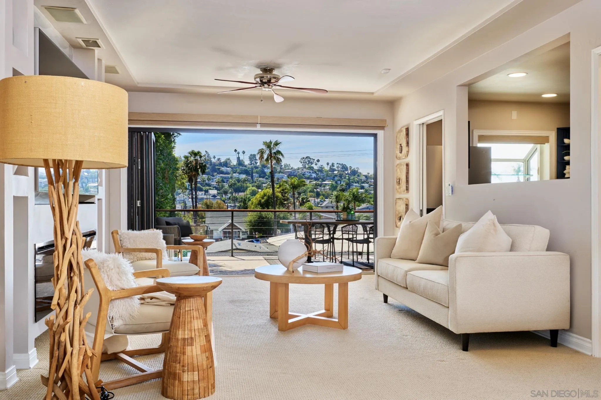 https://cdn.realtyfeed.com/cdn/127/260007525/801e614764e06c21fe22776524b009cd.webp
