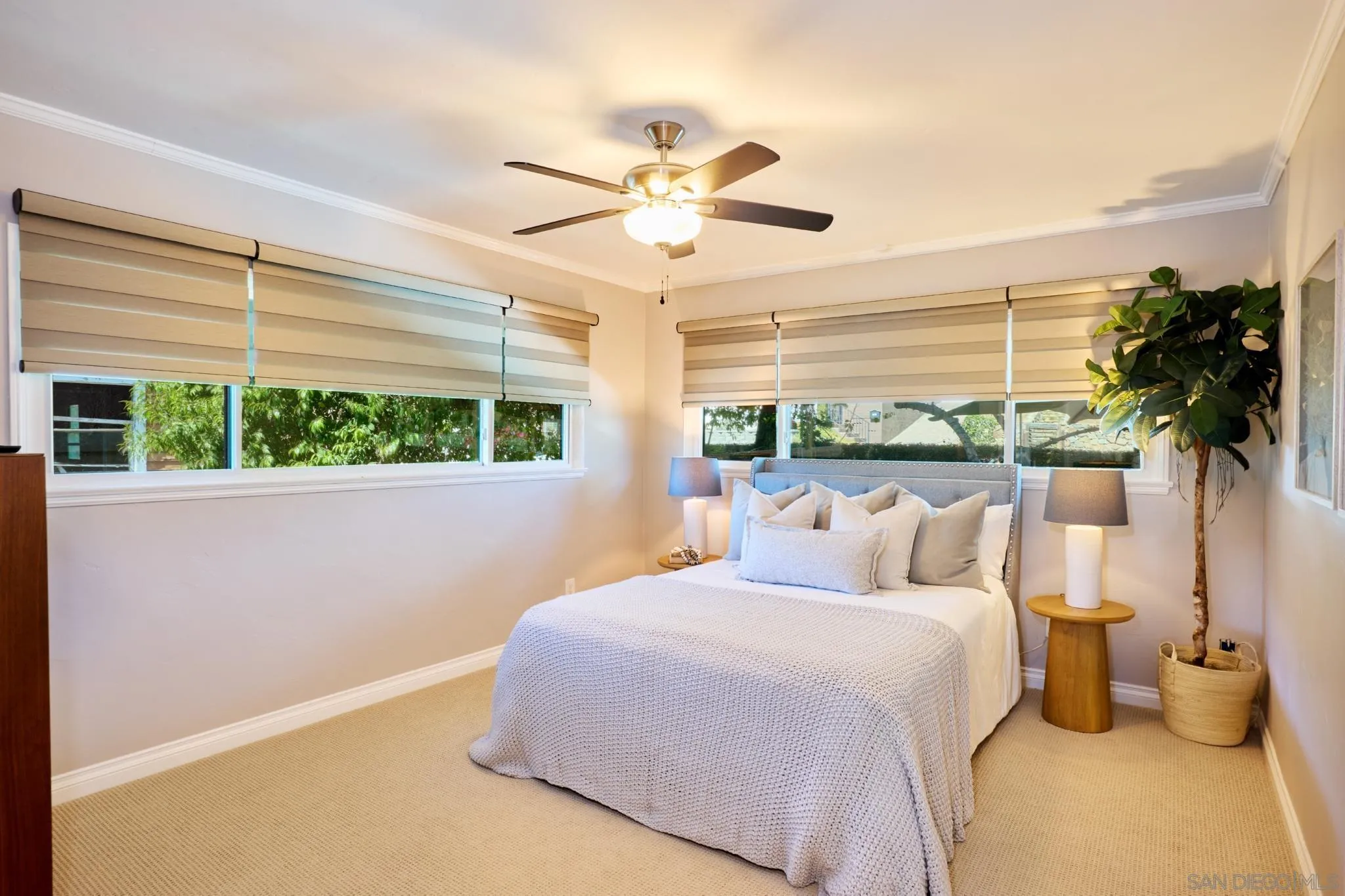 https://cdn.realtyfeed.com/cdn/127/260007525/df802483d8f42176a198069620f8413f.webp