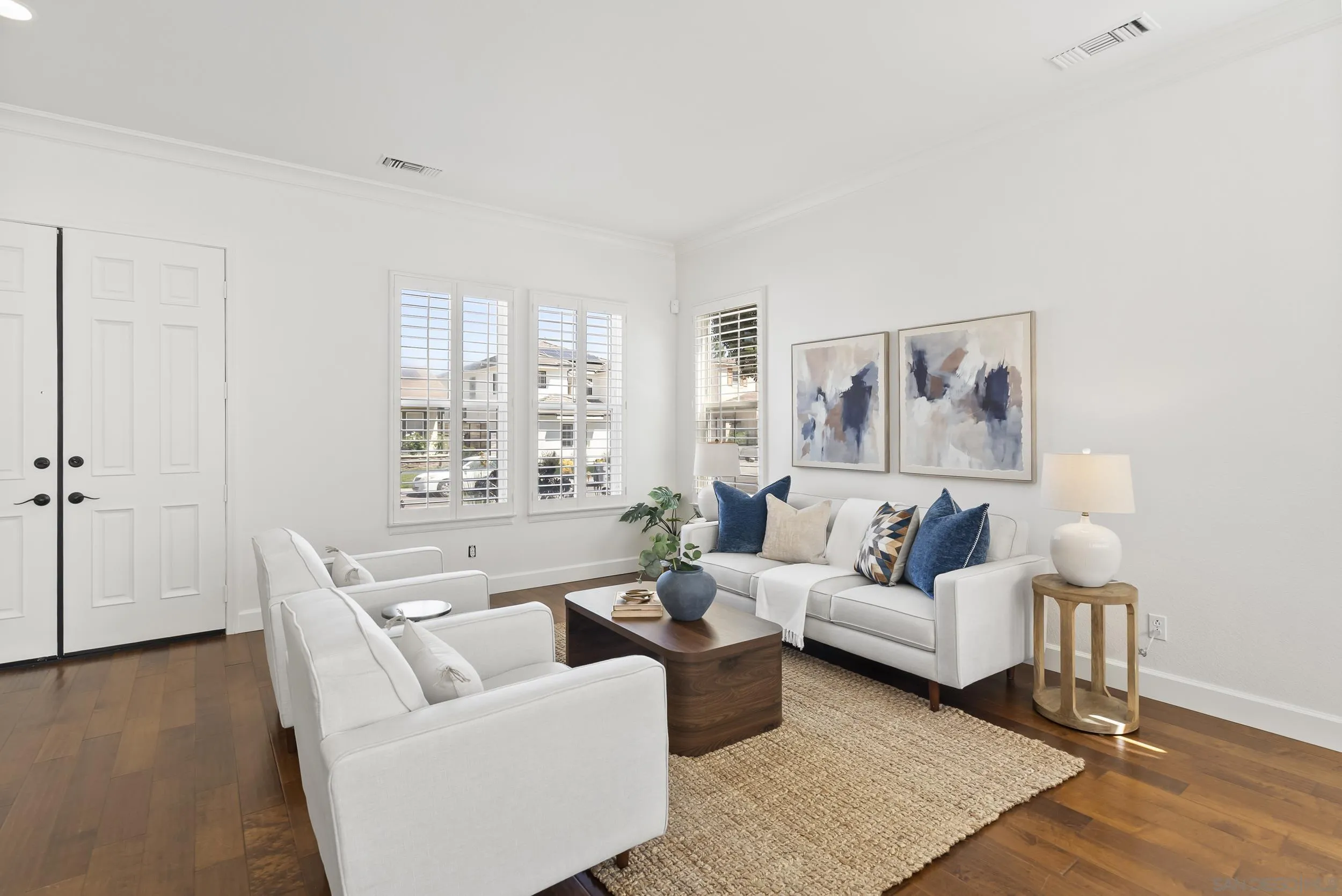 https://cdn.realtyfeed.com/cdn/127/260007526/66b7053e4ba54582633bb20d338033e6.webp