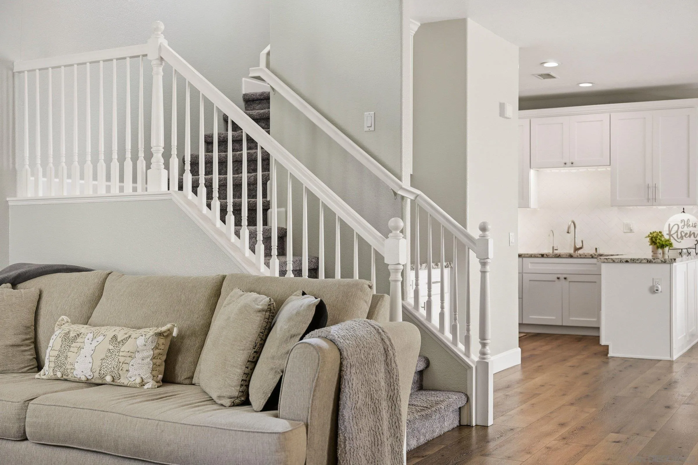 https://cdn.realtyfeed.com/cdn/127/260007532/925af6ae3372a4692af16875566b84e2.webp