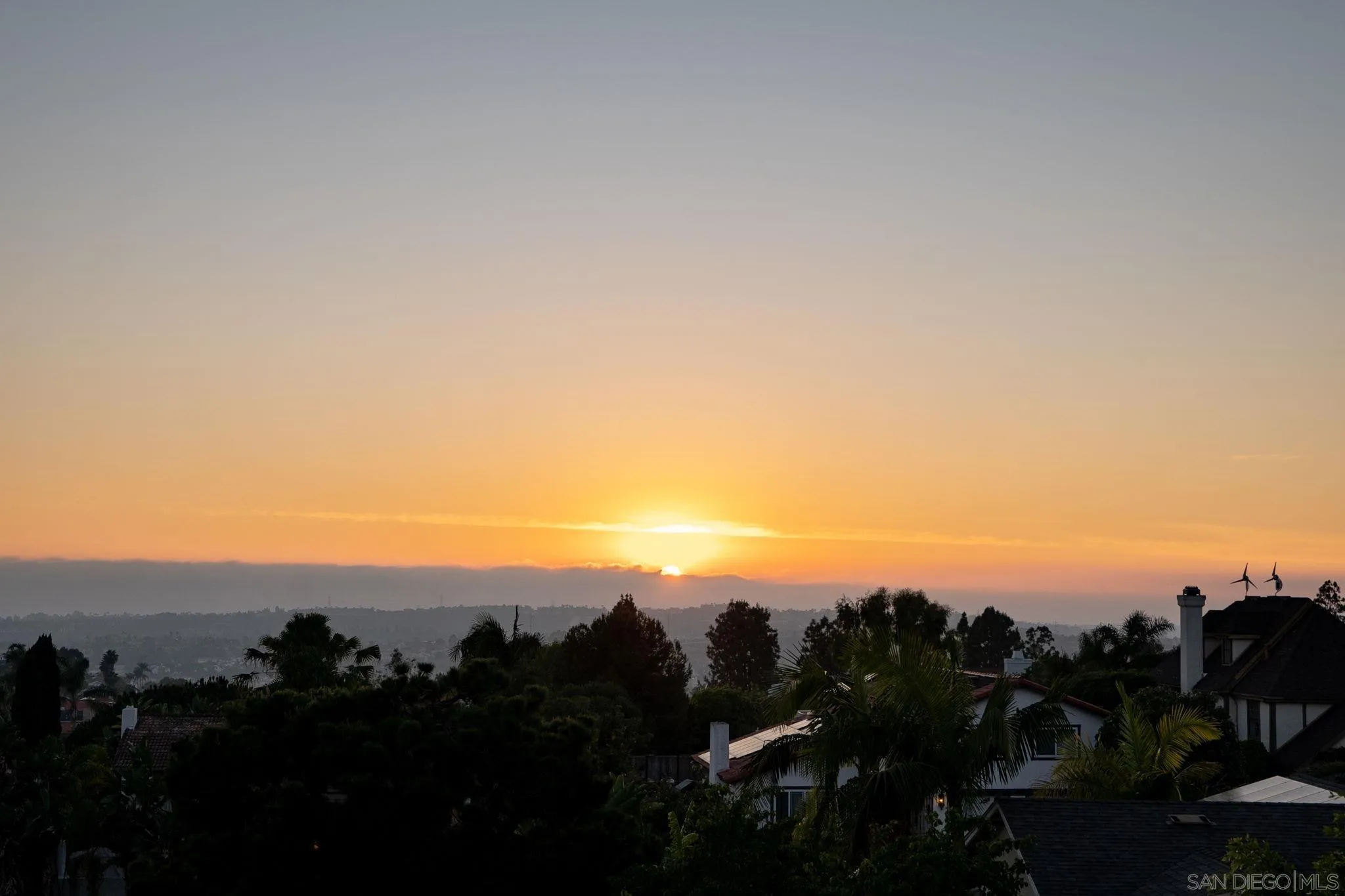 https://cdn.realtyfeed.com/cdn/127/260007537/4c3e83db7dd43172d486335b3f739b03.webp