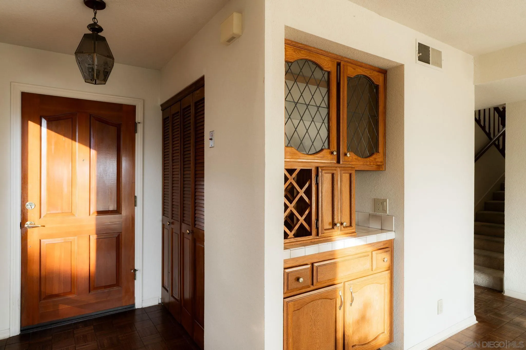 https://cdn.realtyfeed.com/cdn/127/260007537/6ada041a84fc8e5ece897f6fd4dc7390.webp