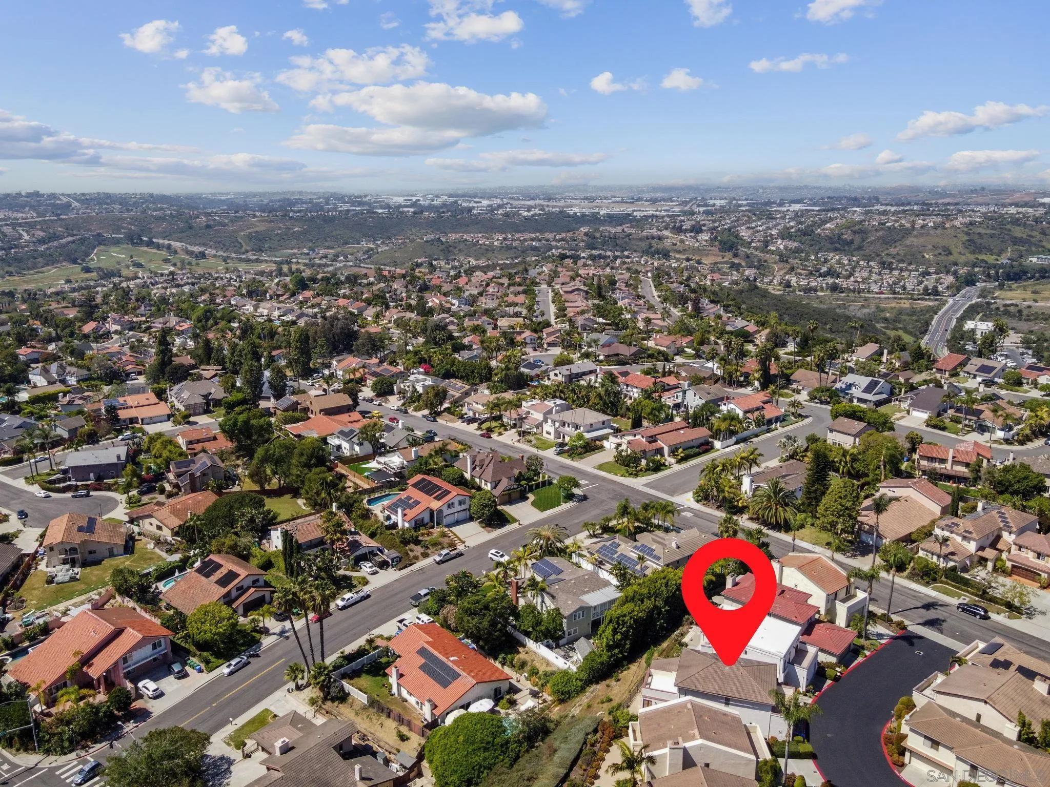 https://cdn.realtyfeed.com/cdn/127/260007537/d12c347753a62f5556d90d63259f0294.webp