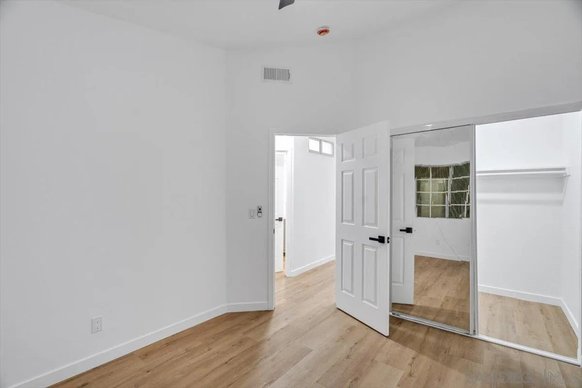 https://cdn.realtyfeed.com/cdn/127/260007542/17fd8256416b0330feedba550b18f020.webp
