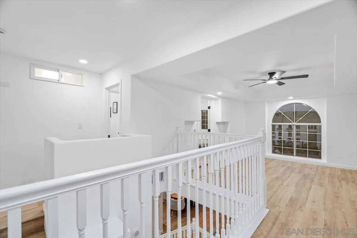 https://cdn.realtyfeed.com/cdn/127/260007542/2c1747067a1d4f66b78e18d2839fe015.webp