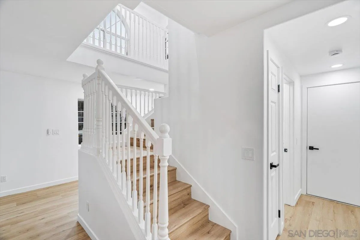 https://cdn.realtyfeed.com/cdn/127/260007542/683253c14a726c01cd4550475e7bce6f.webp