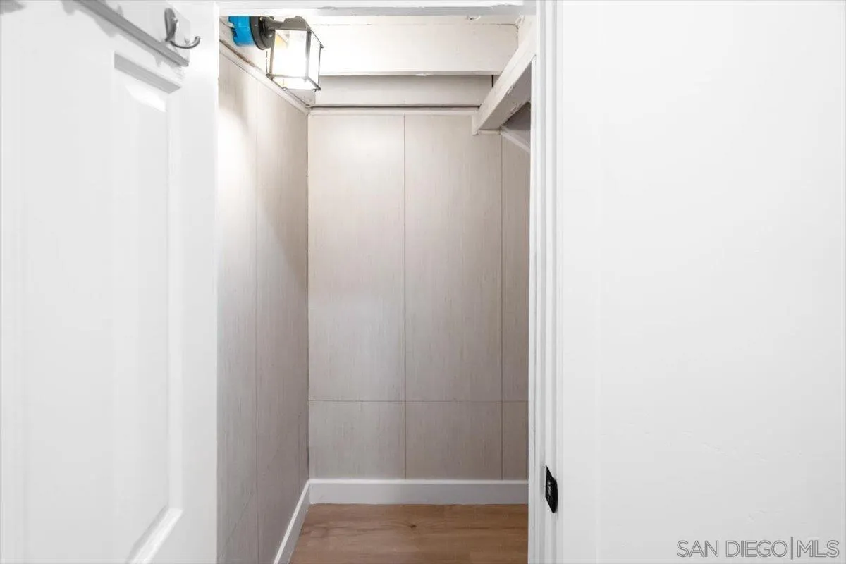https://cdn.realtyfeed.com/cdn/127/260007542/755749096959ec4009695959238527db.webp