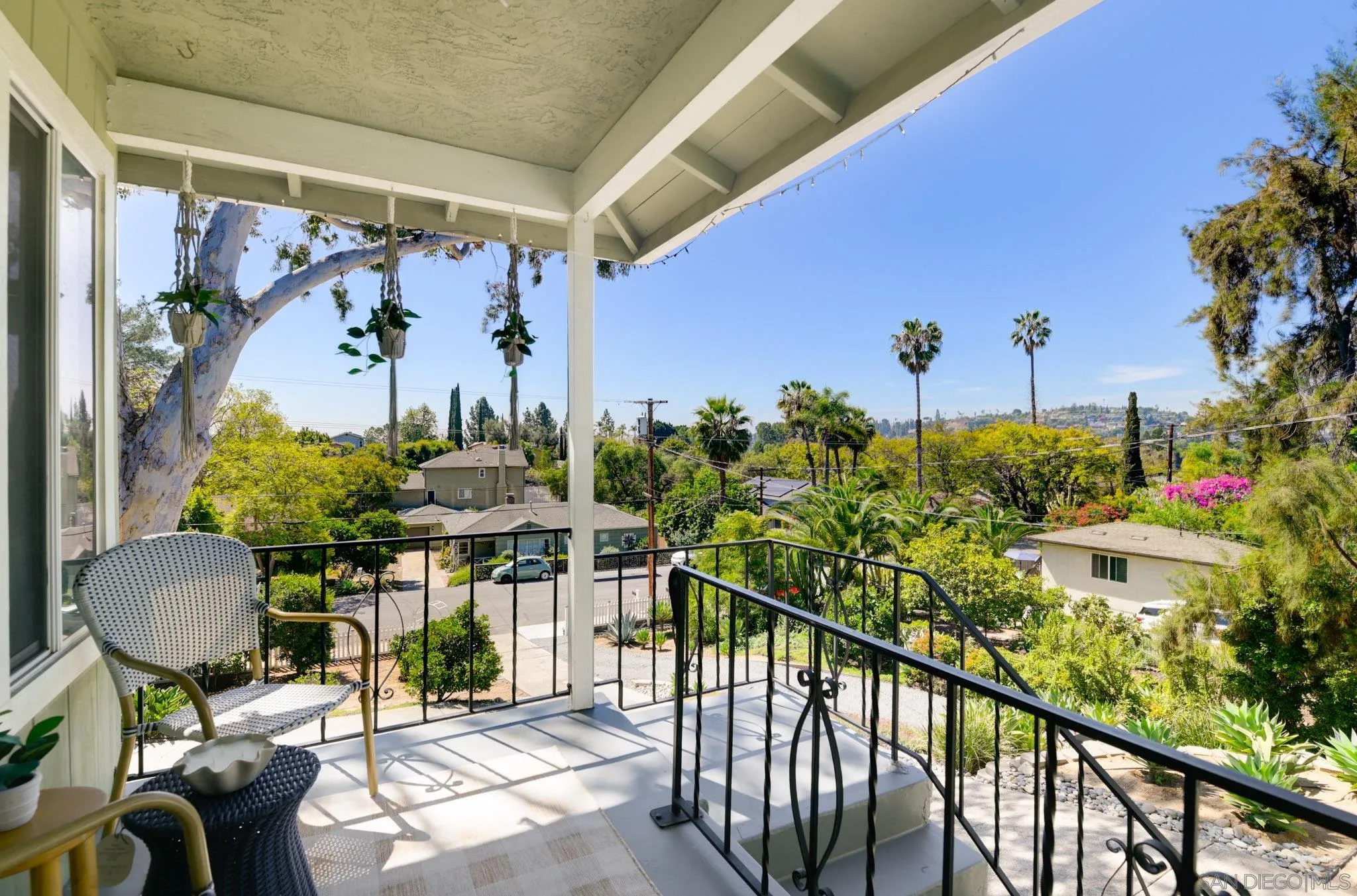 https://cdn.realtyfeed.com/cdn/127/260007543/12777b4a387a3c7d7368a6ffeb5b9d53.webp