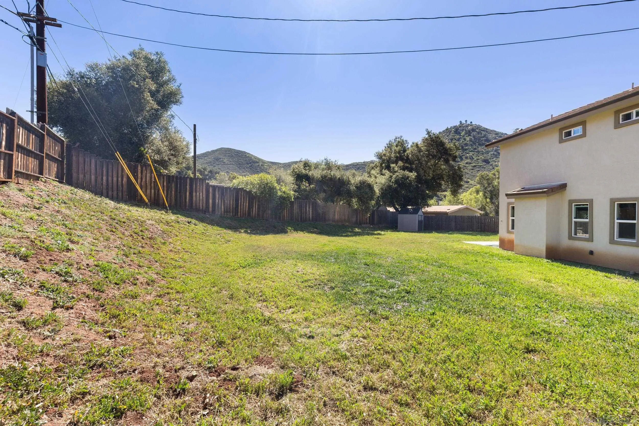 https://cdn.realtyfeed.com/cdn/127/260007548/6a70ddceb1a78aaf1861bb1b6847967c.webp