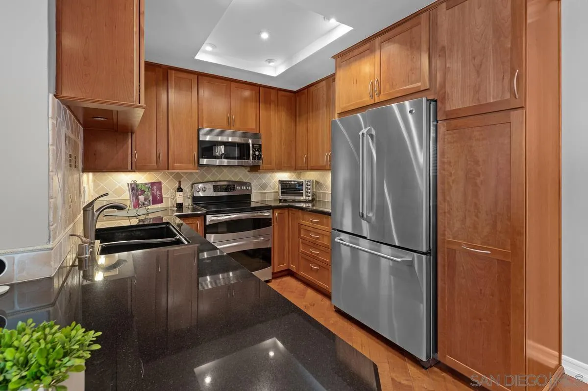 Photo #12: 260007549 Listing: Photo #12