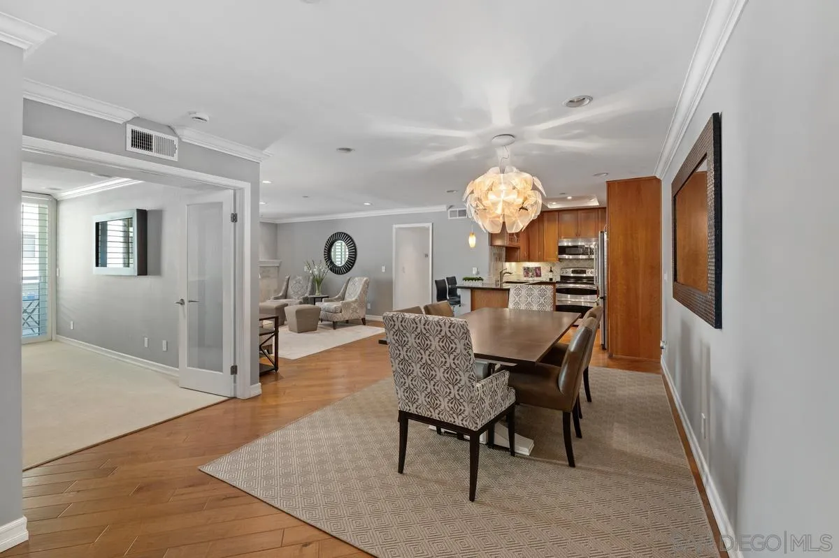 https://cdn.realtyfeed.com/cdn/127/260007549/8a5f4efb2edc0c14f11a7de57788b512.webp