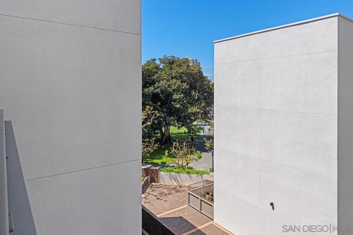 Photo #27: 260007549 Listing: Photo #27