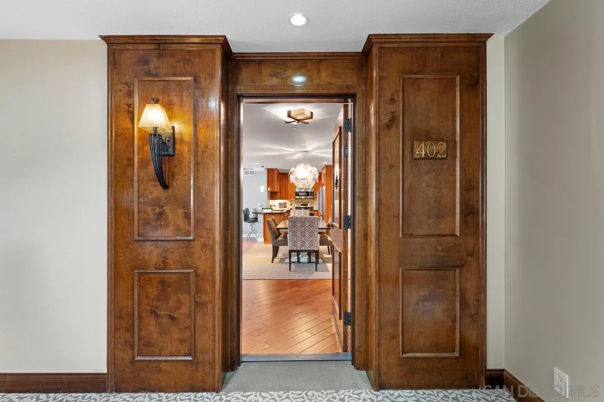 https://cdn.realtyfeed.com/cdn/127/260007549/971ba44cd1e57f8485686c075c96824e.webp