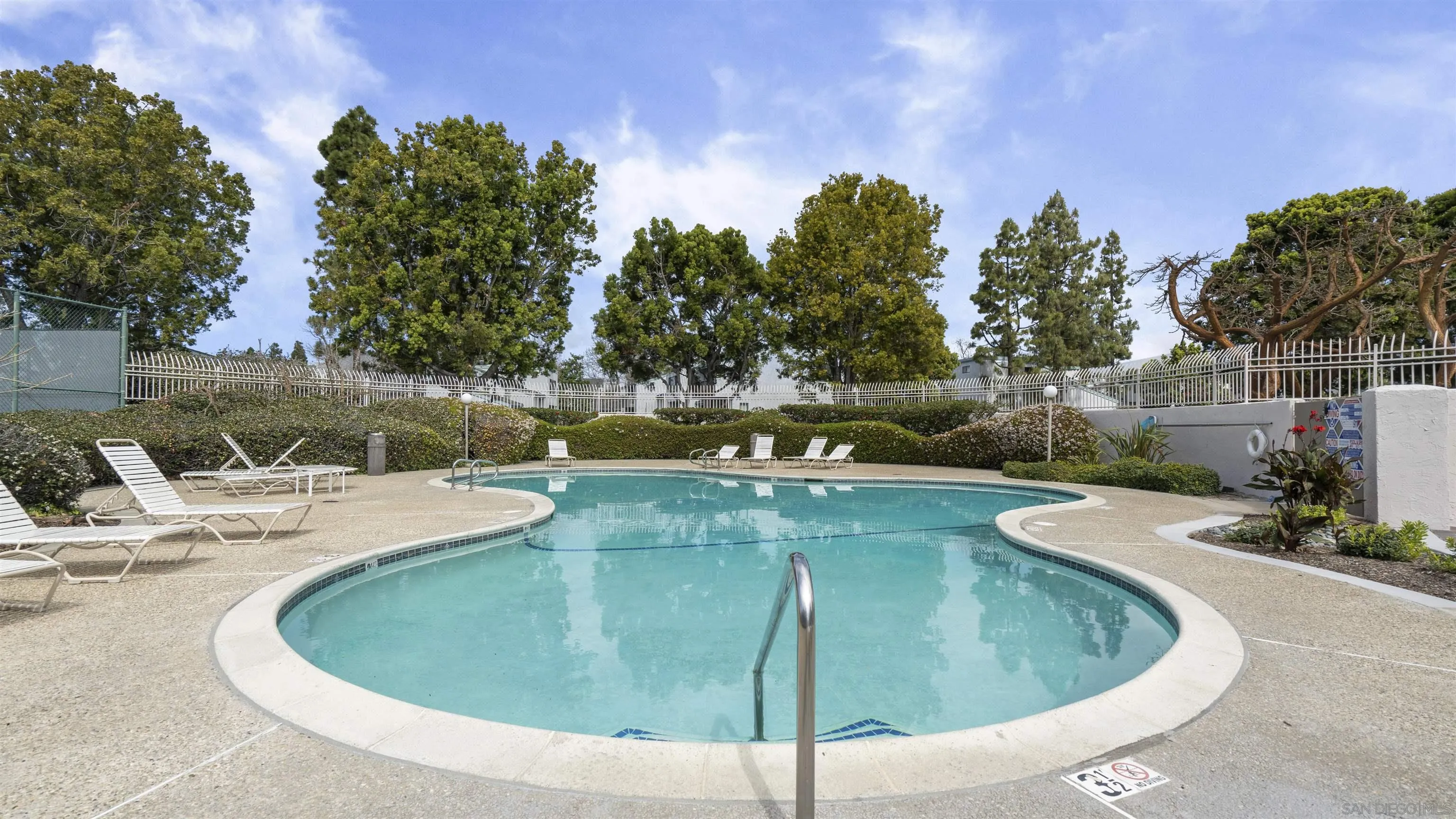 Photo #35: 260007551 Listing: Photo #35