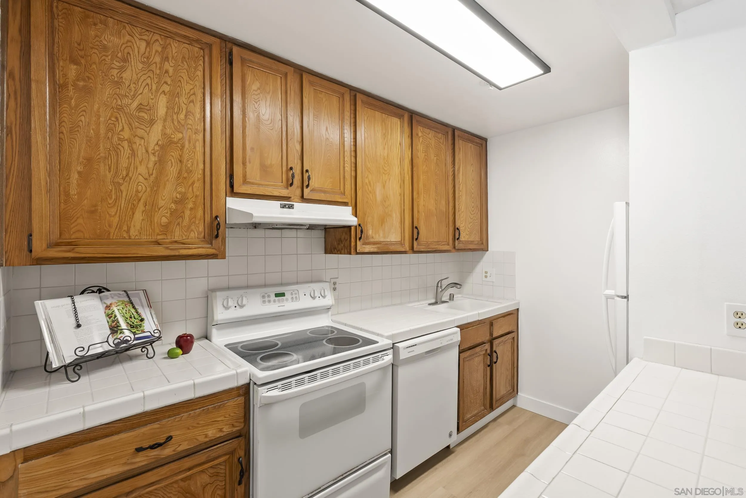 Photo #10: 260007552 Listing: Photo #10