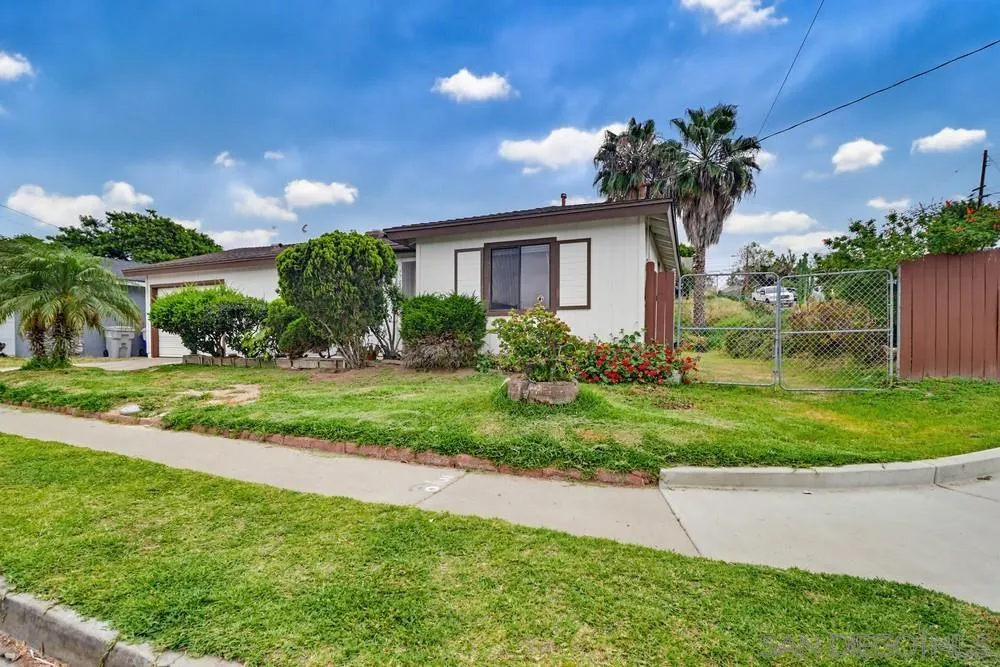 https://cdn.realtyfeed.com/cdn/127/260007557/91116880a72b80d752d3ee6af7f93d7b.webp